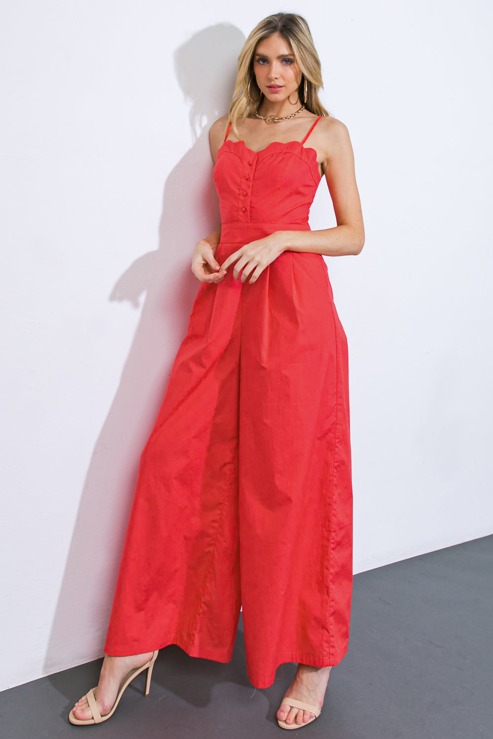 UM MACACÃO DE TECIDO COM UM TOQUE MARAVILHOSO