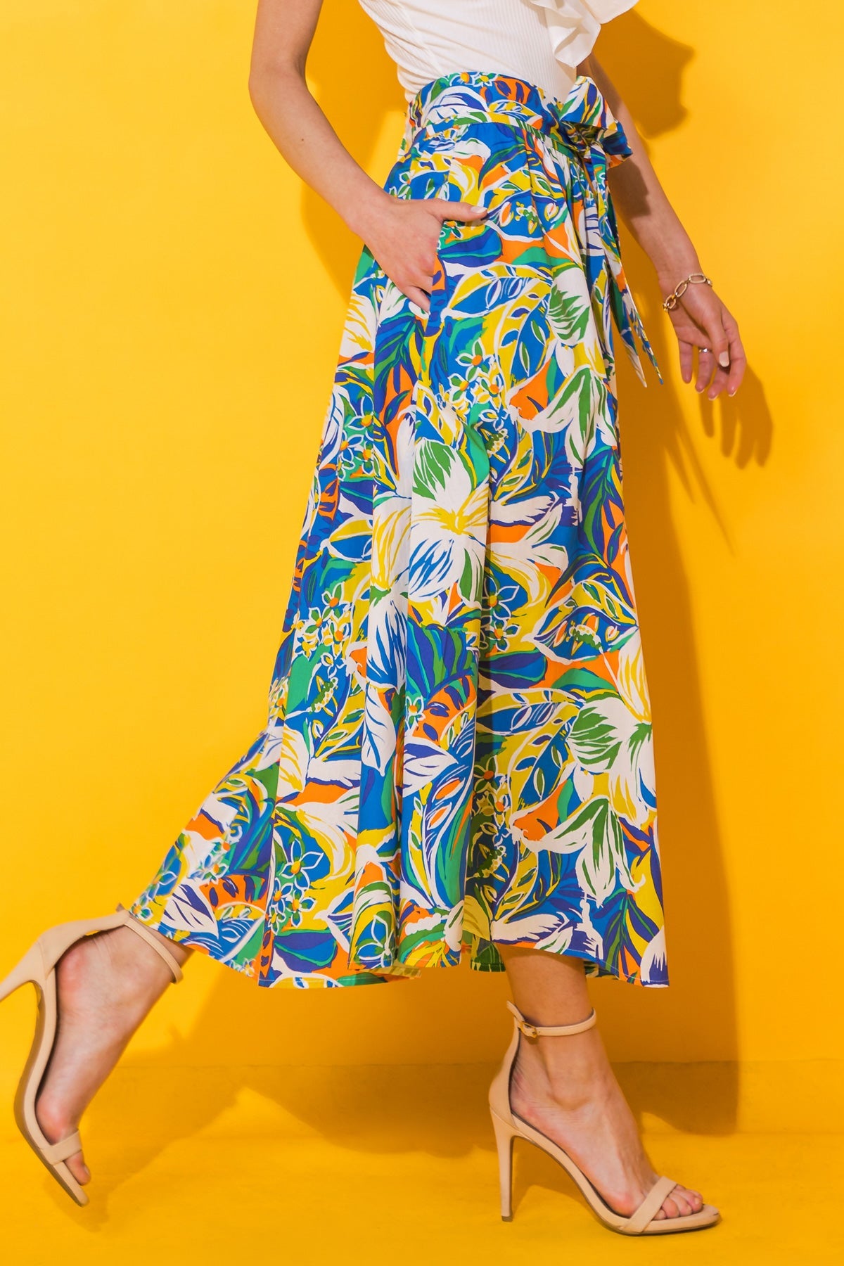 FALDA DE POPELINA ÚNICA