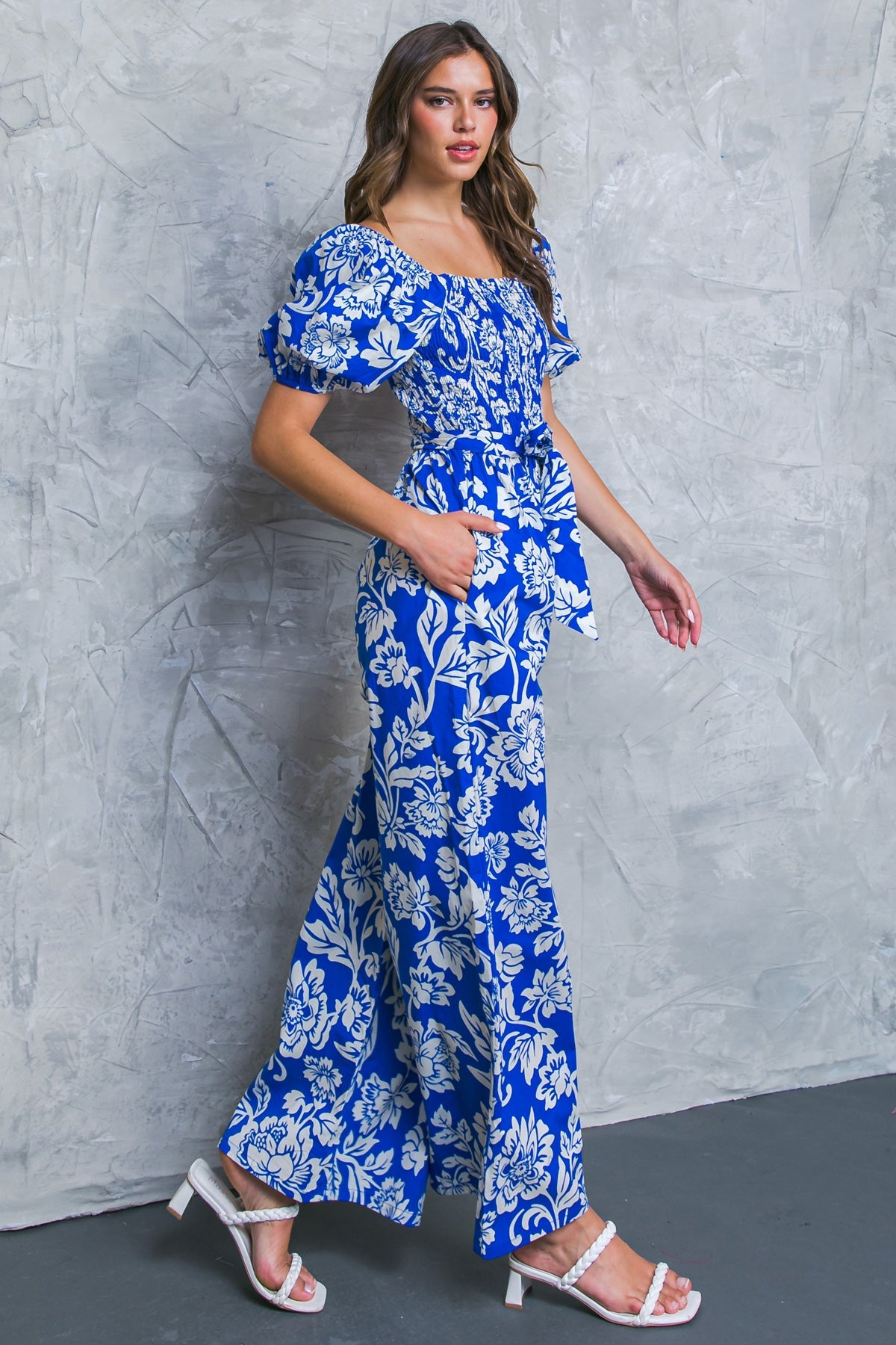 MACACÃO DE TECIDO COM A PESSOA QUE VOCÊ AMAVA