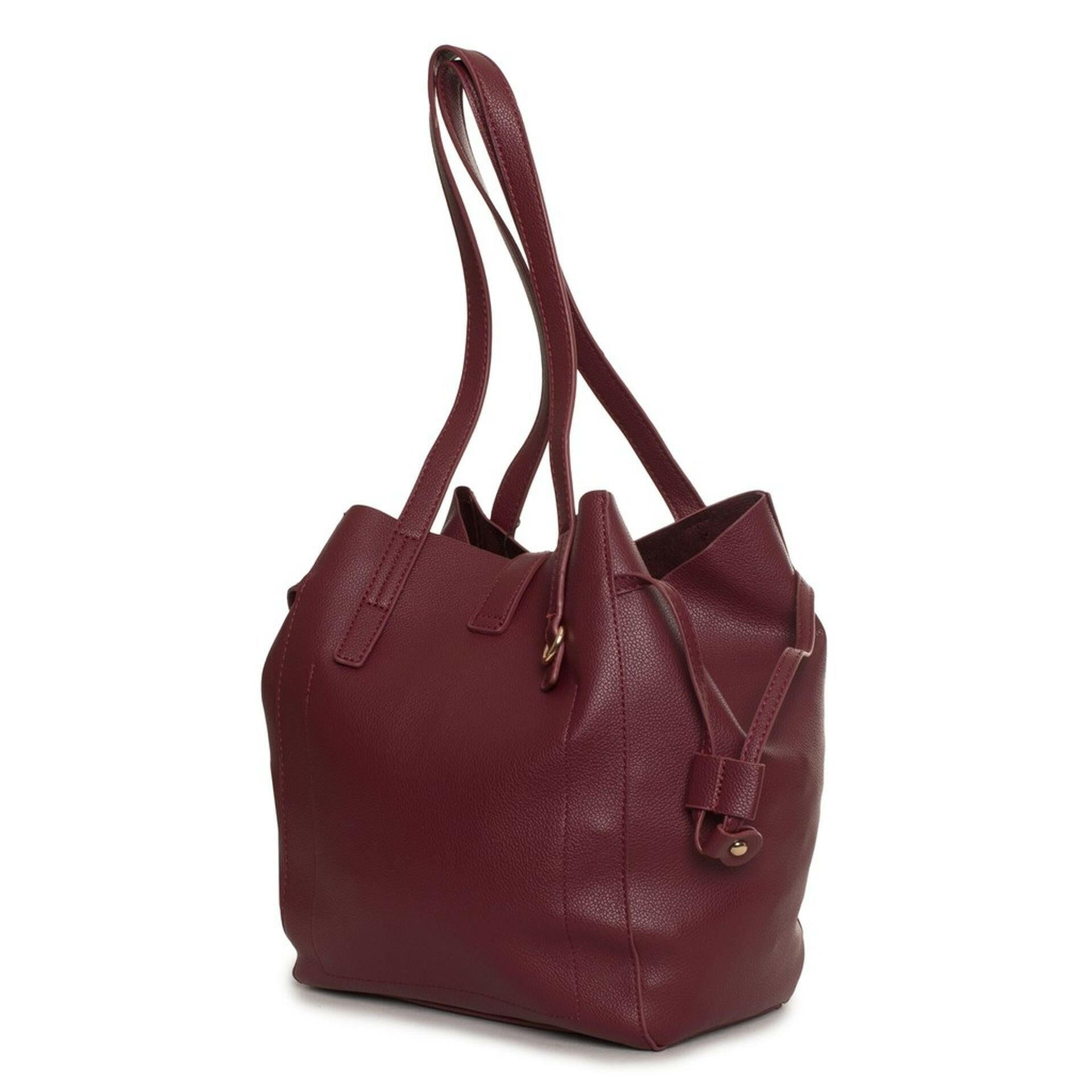 Egon Von Furstenberg Shoulder bags.