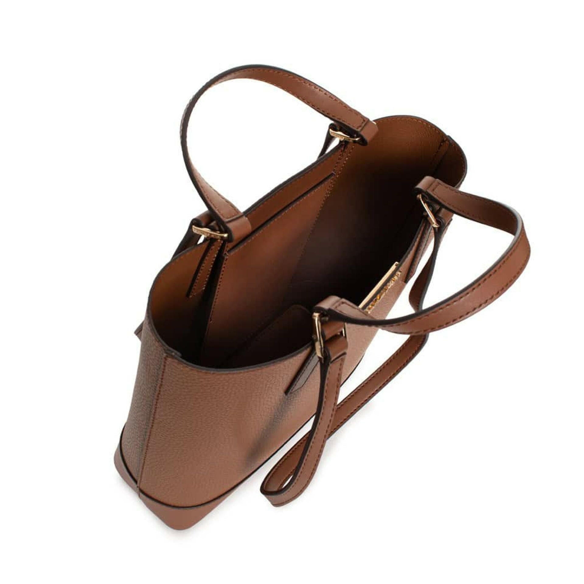Michael Kors Shopping bags.
