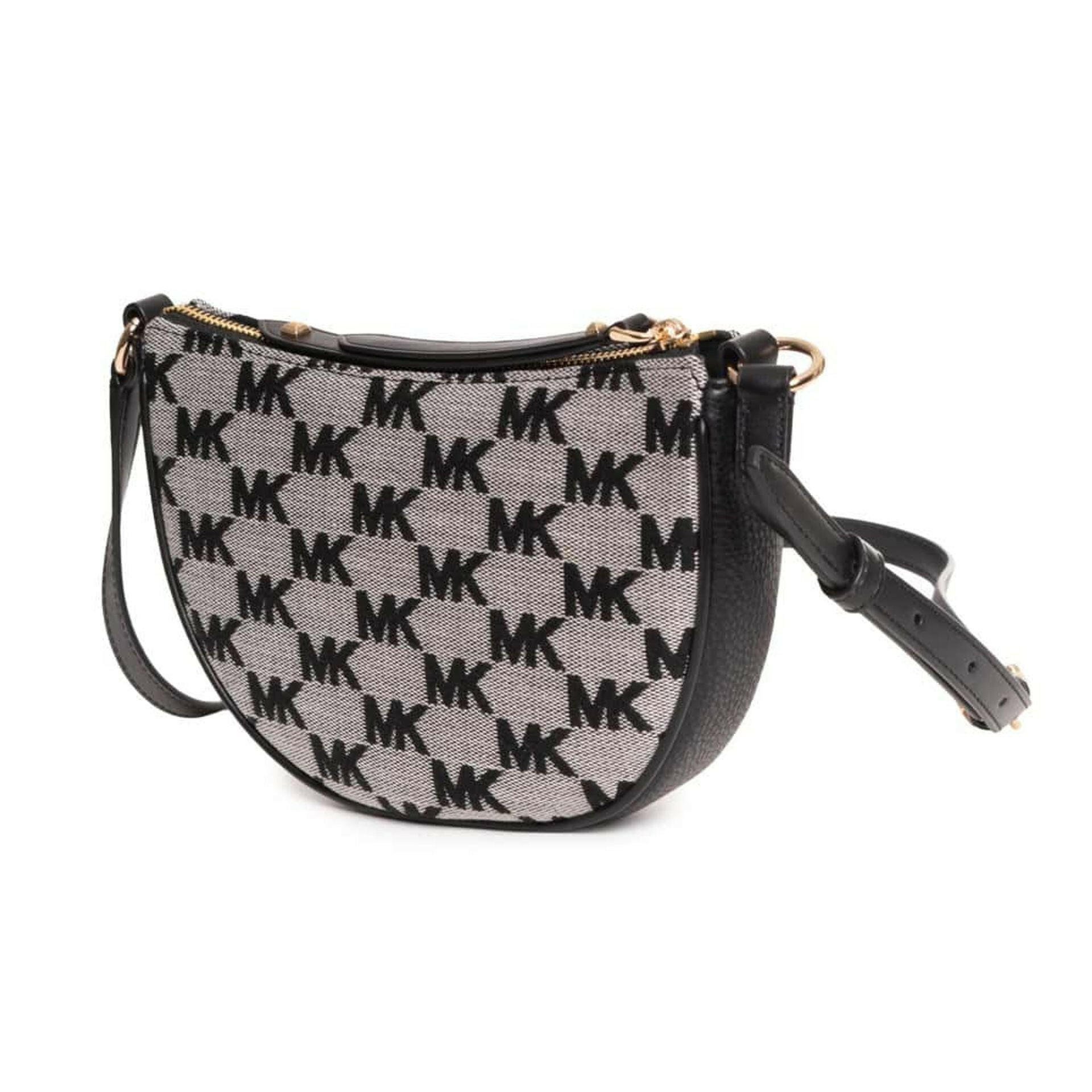 Michael Kors Crossbody Bags.