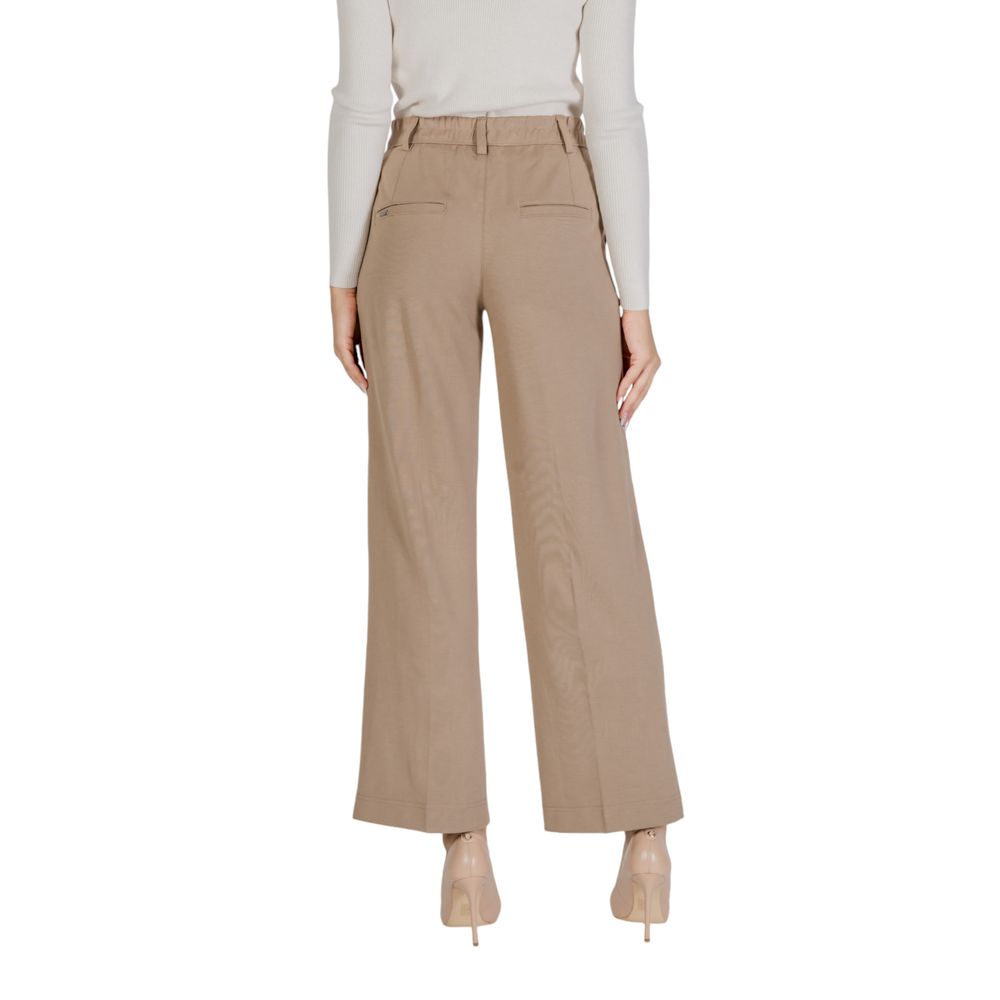 Pantalón de viscosa beige Street One
