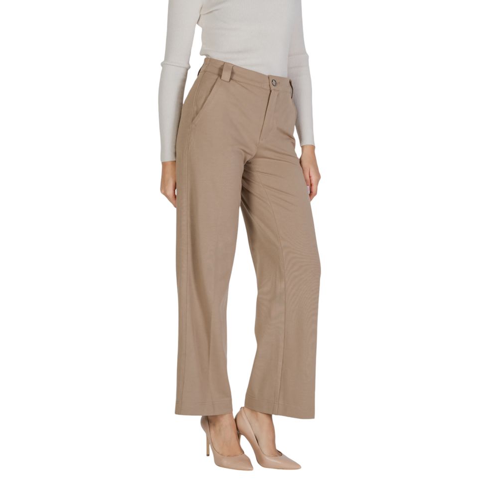 Pantalón de viscosa beige Street One