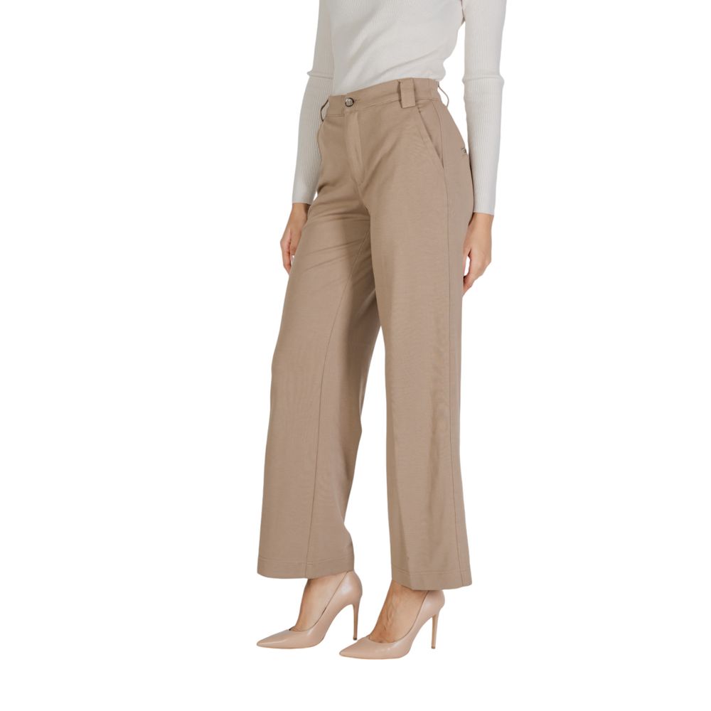 Pantalón de viscosa beige Street One