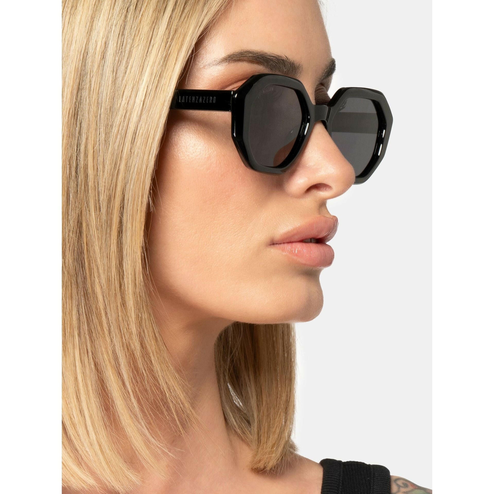 LatenzaZero Sunglasses.