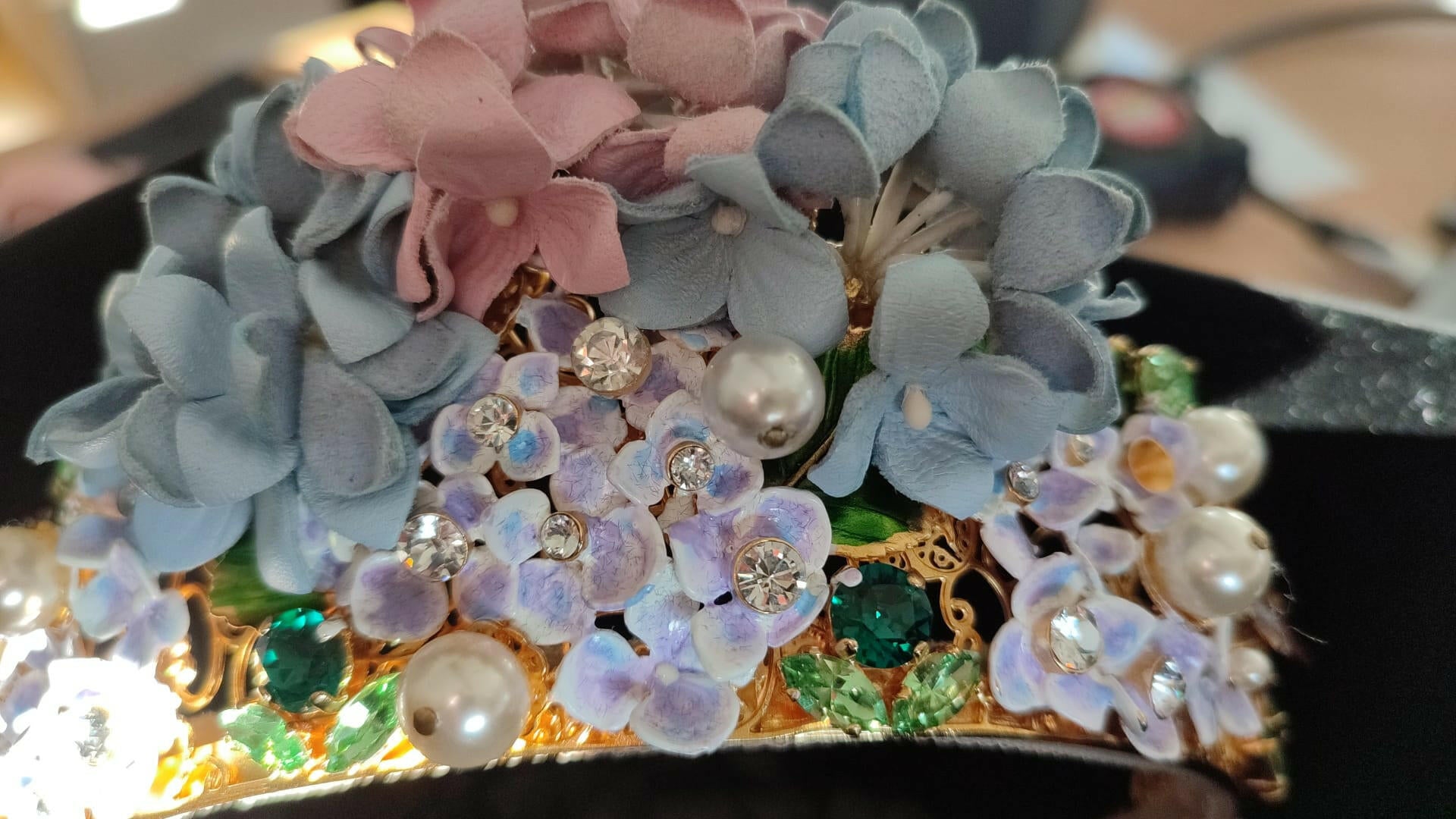 Dolce & Gabbana Gold Crystal Purple Hortensia Headband Crown Diadem.