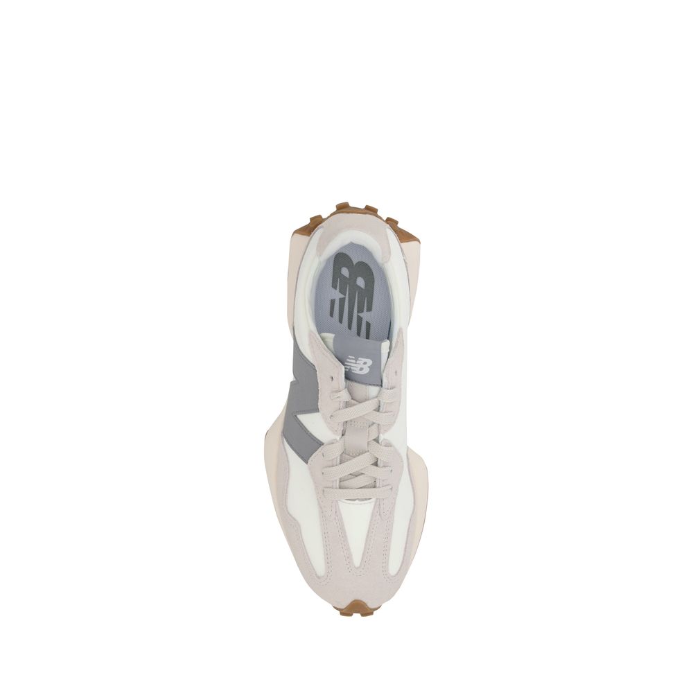 Tênis esportivos New Balance de borracha cinza