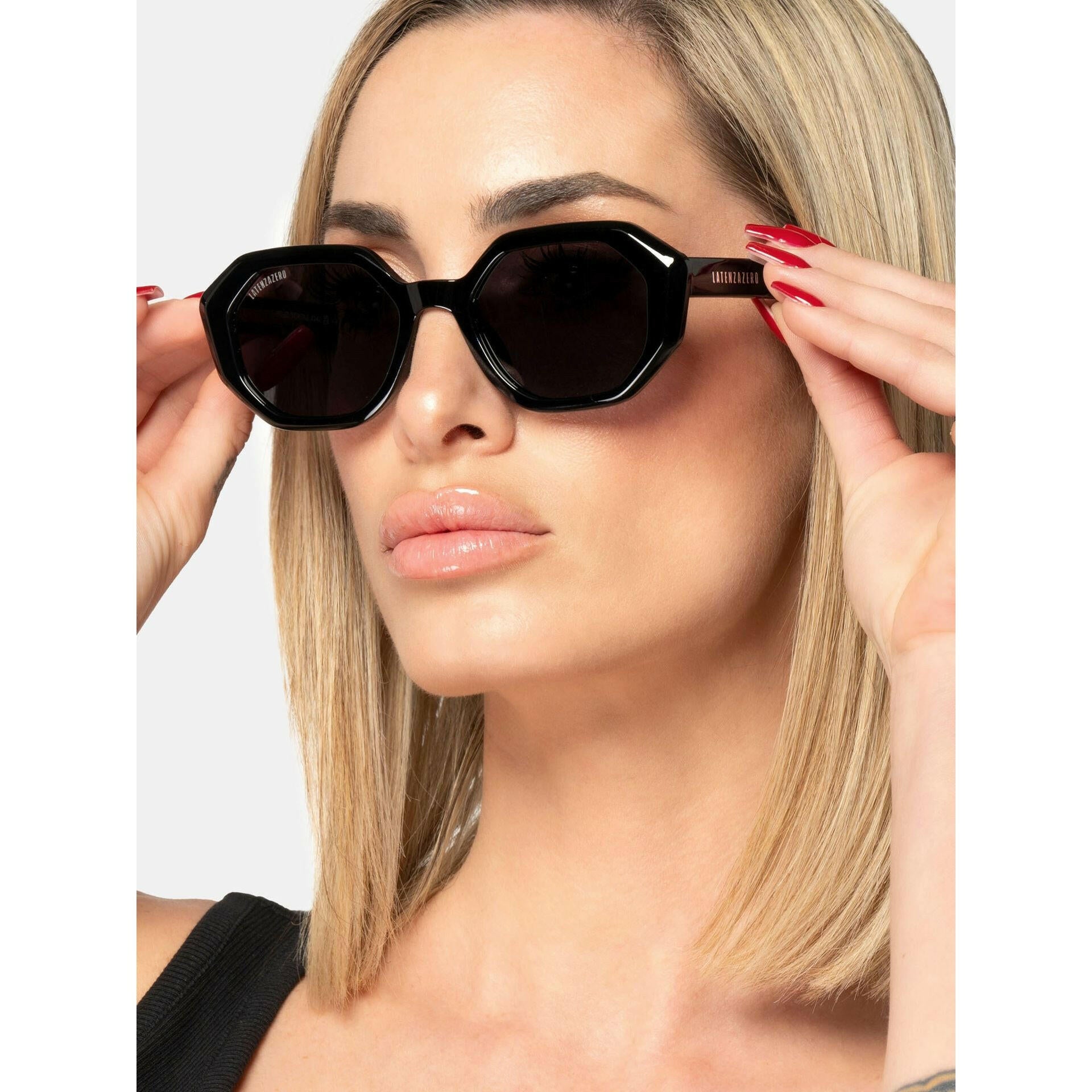 LatenzaZero Sunglasses.