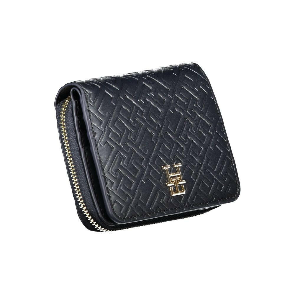 Tommy Hilfiger Blue Polyethylene Wallet.