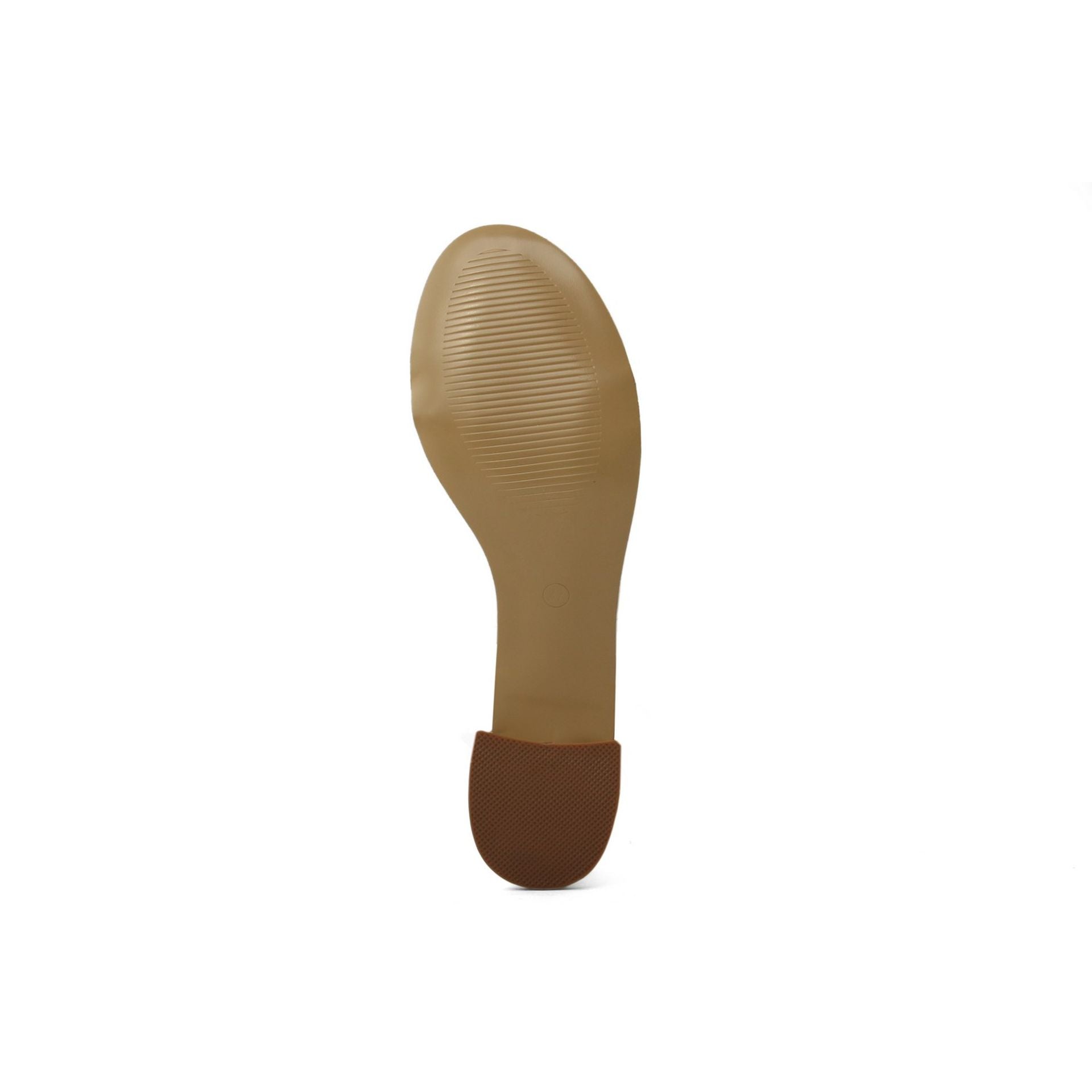 Sandalias con actitud de moda 