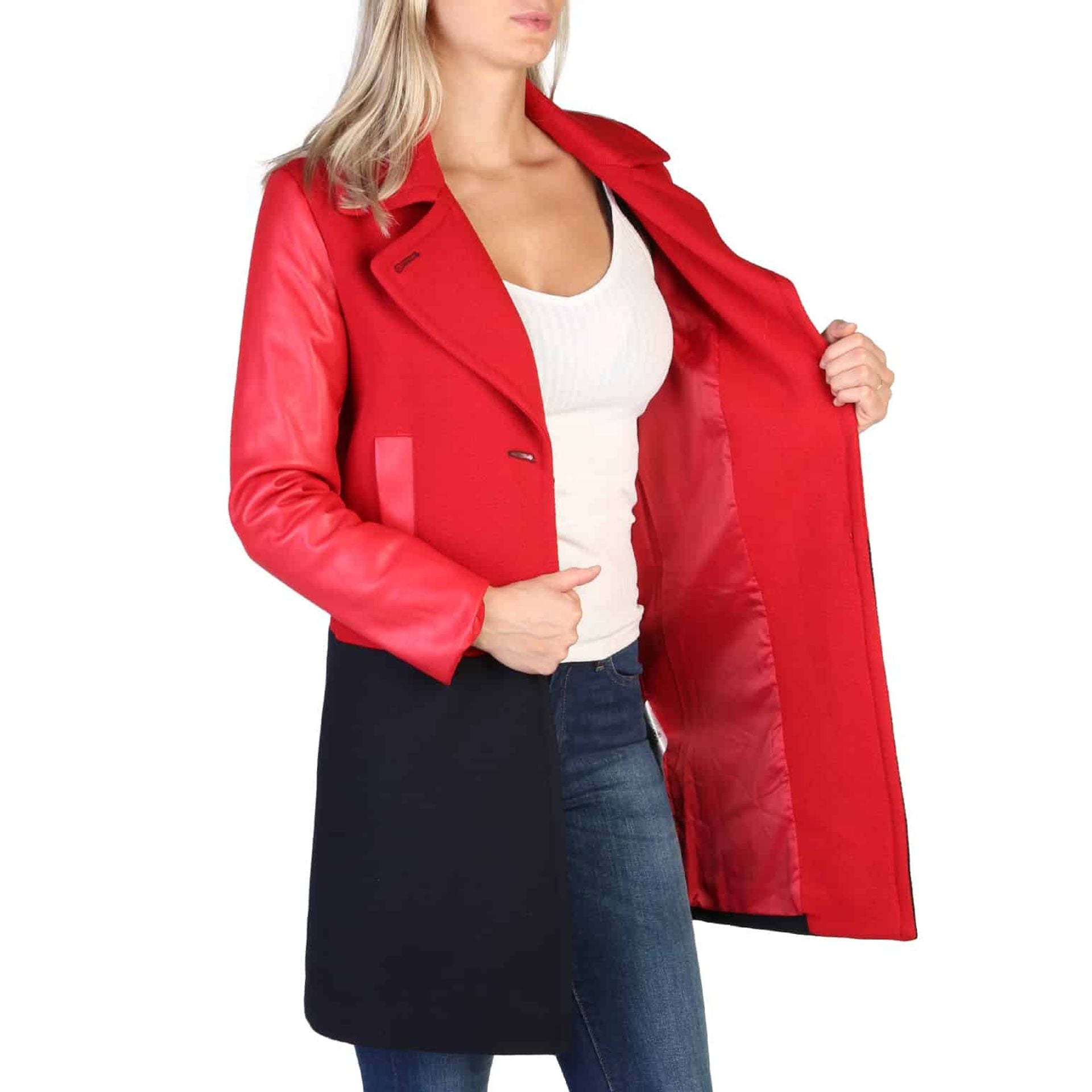 Jaqueta Red Elegance em Lã Mista com Blocos de Cor 