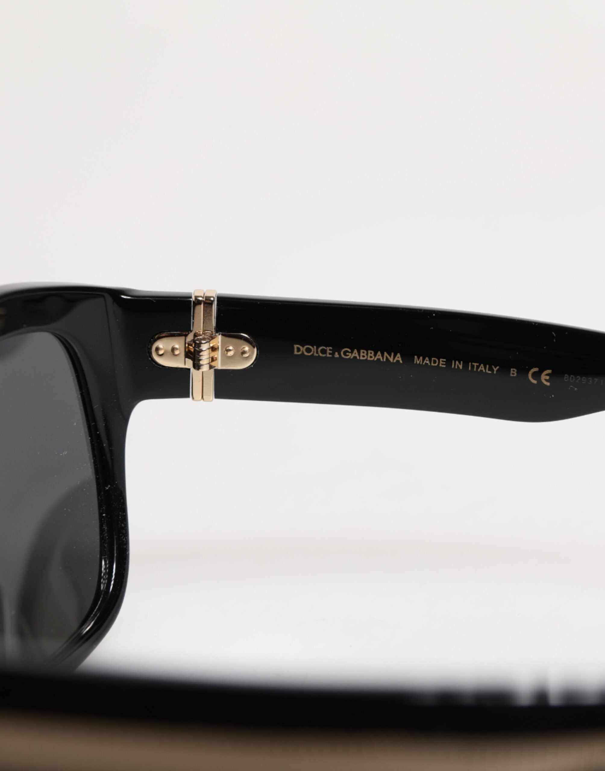 Gafas de sol Dolce &amp; Gabbana DG4398-F con montura cuadrada de acetato negro