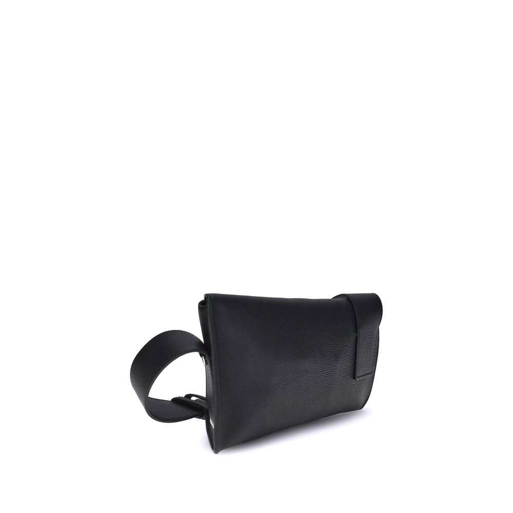 Bolsa de ombro Alexander McQueen Bos Taurus em couro de bezerro preto