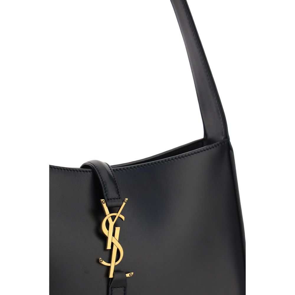Bolso de hombro Bos Taurus de piel de becerro negra de Saint Laurent