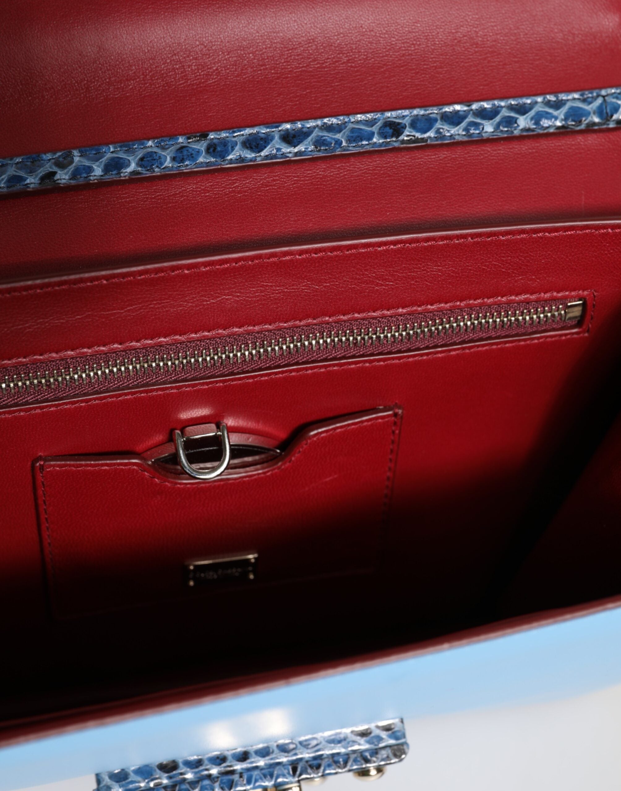 Bolsa transversal LUCIA da Dolce &amp; Gabbana em couro exótico azul e bege.