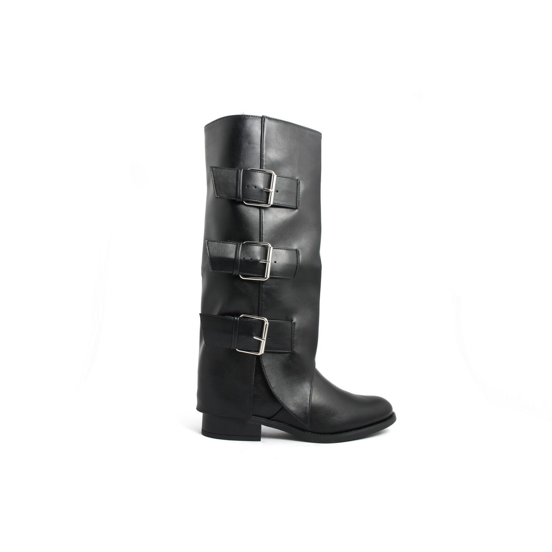 Botas con actitud de moda 