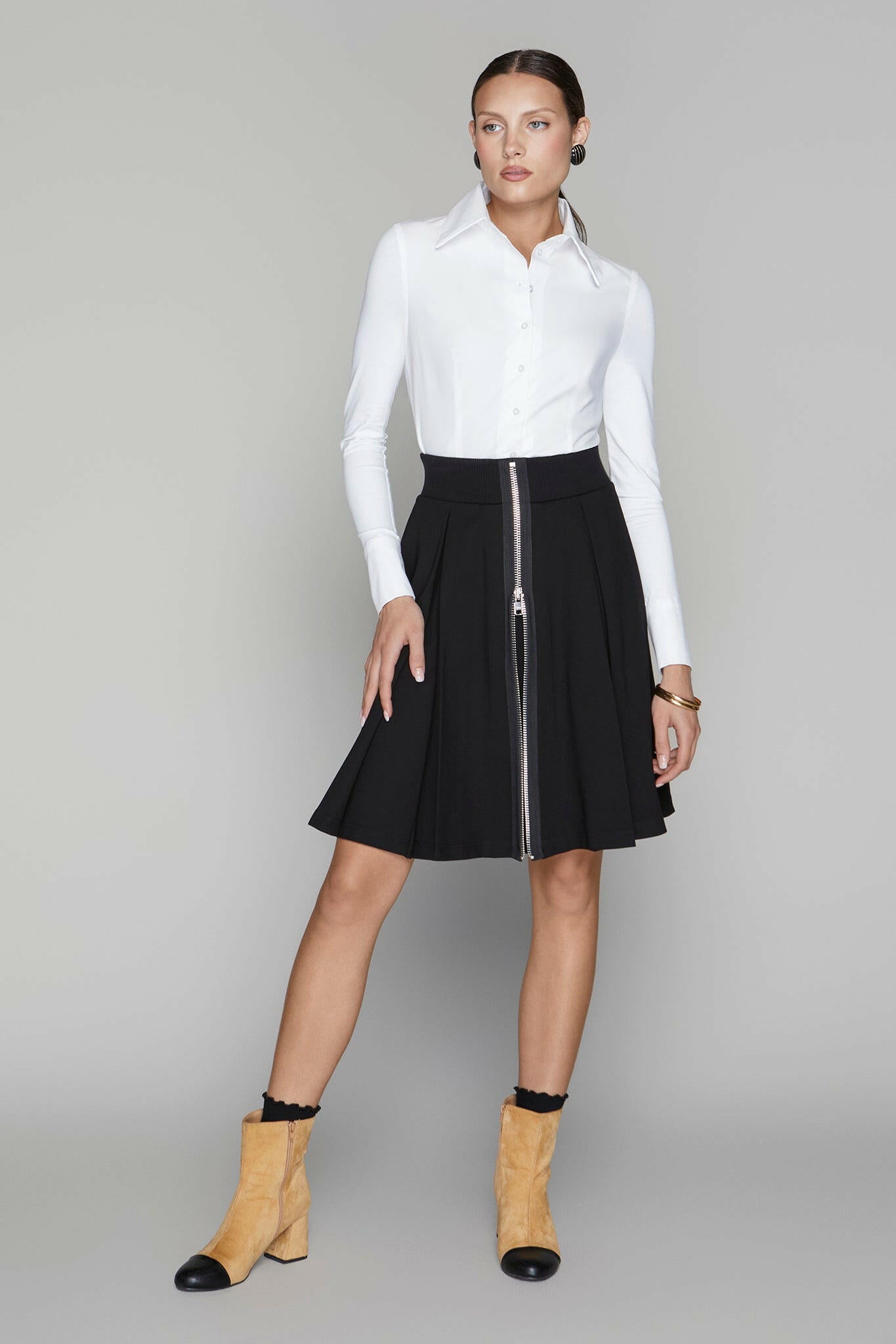 Dalton Skirt in Black Apparalel