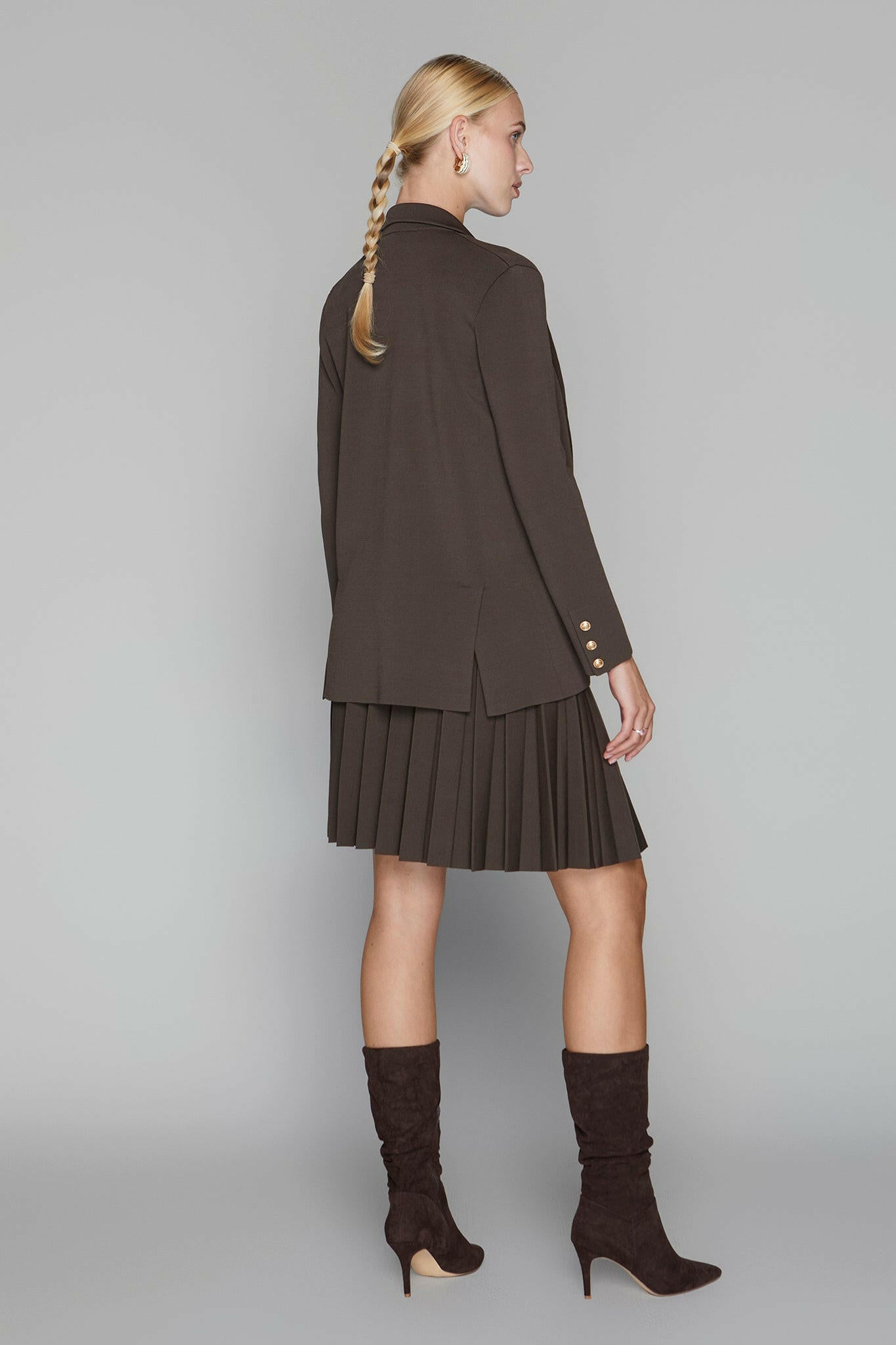 Darby Blazer in Cocoa Apparalel