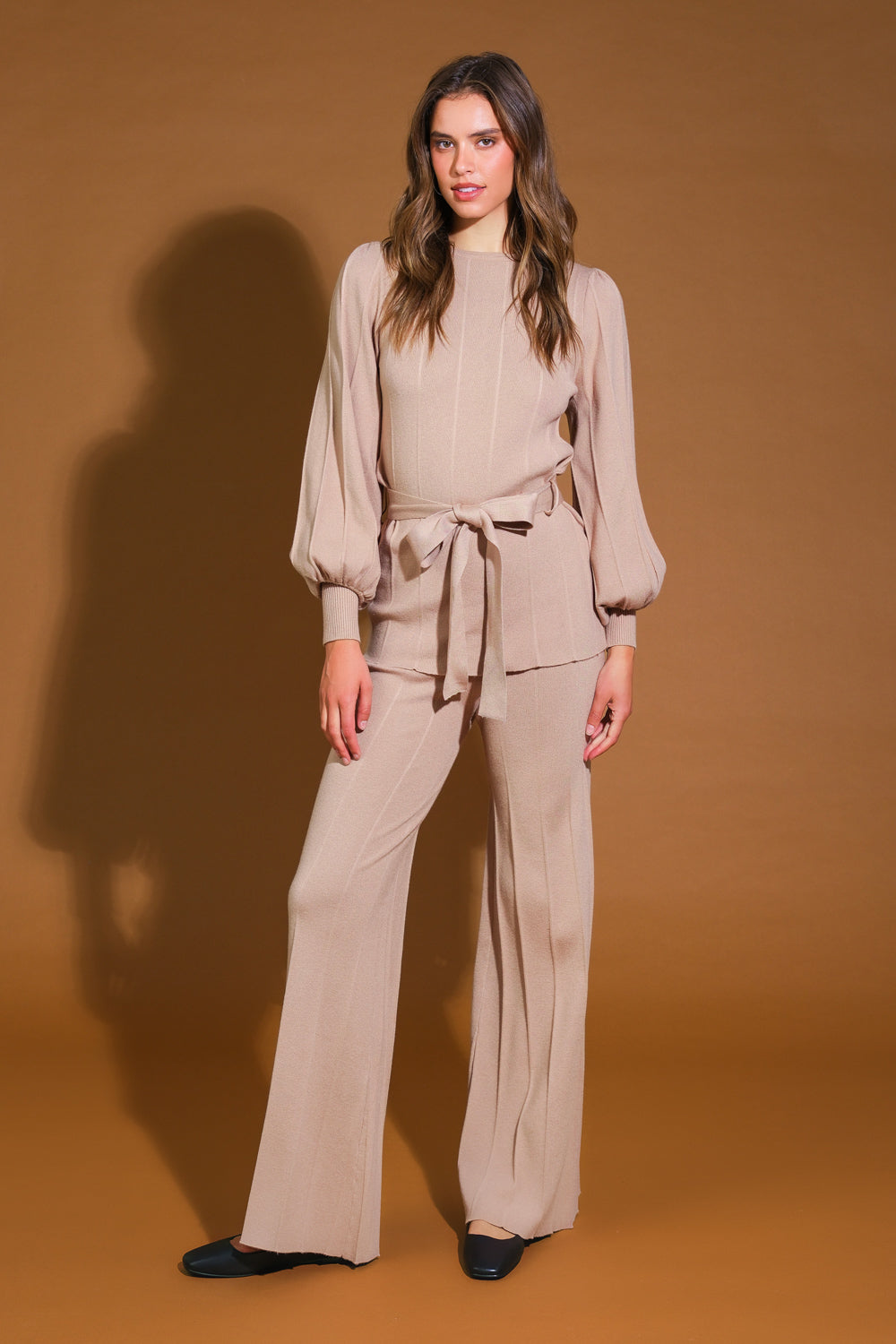 Sorria quando estiver triste com este conjunto de blusa e calça.