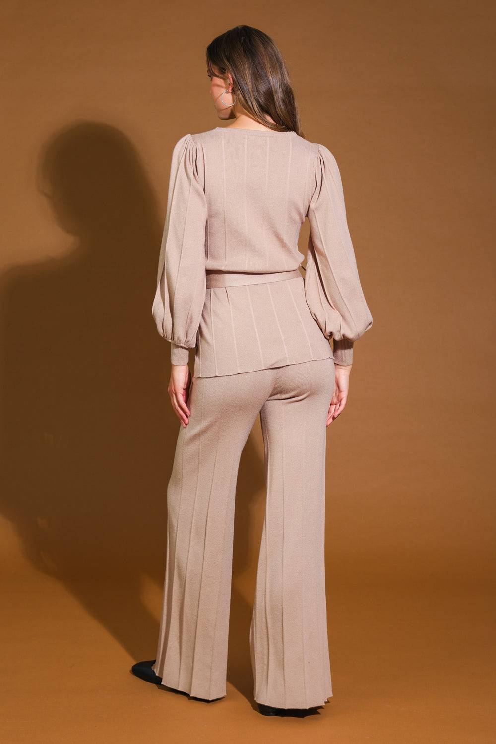 Sorria quando estiver triste com este conjunto de blusa e calça.