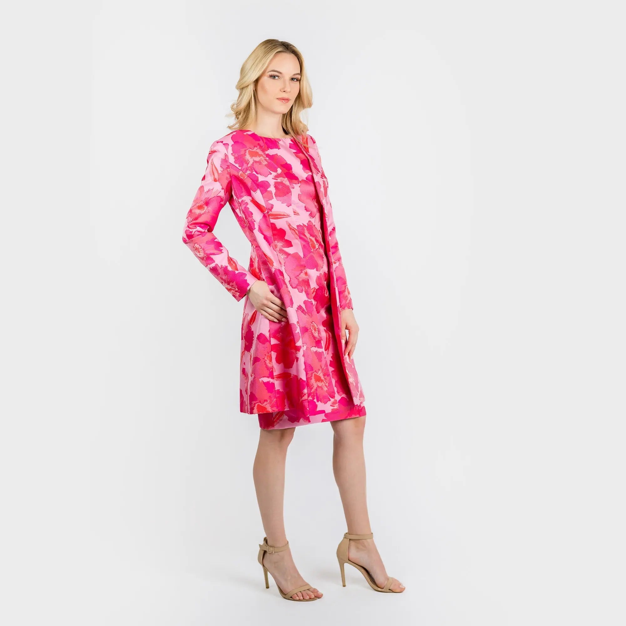 El clásico adorno con borde festoneado