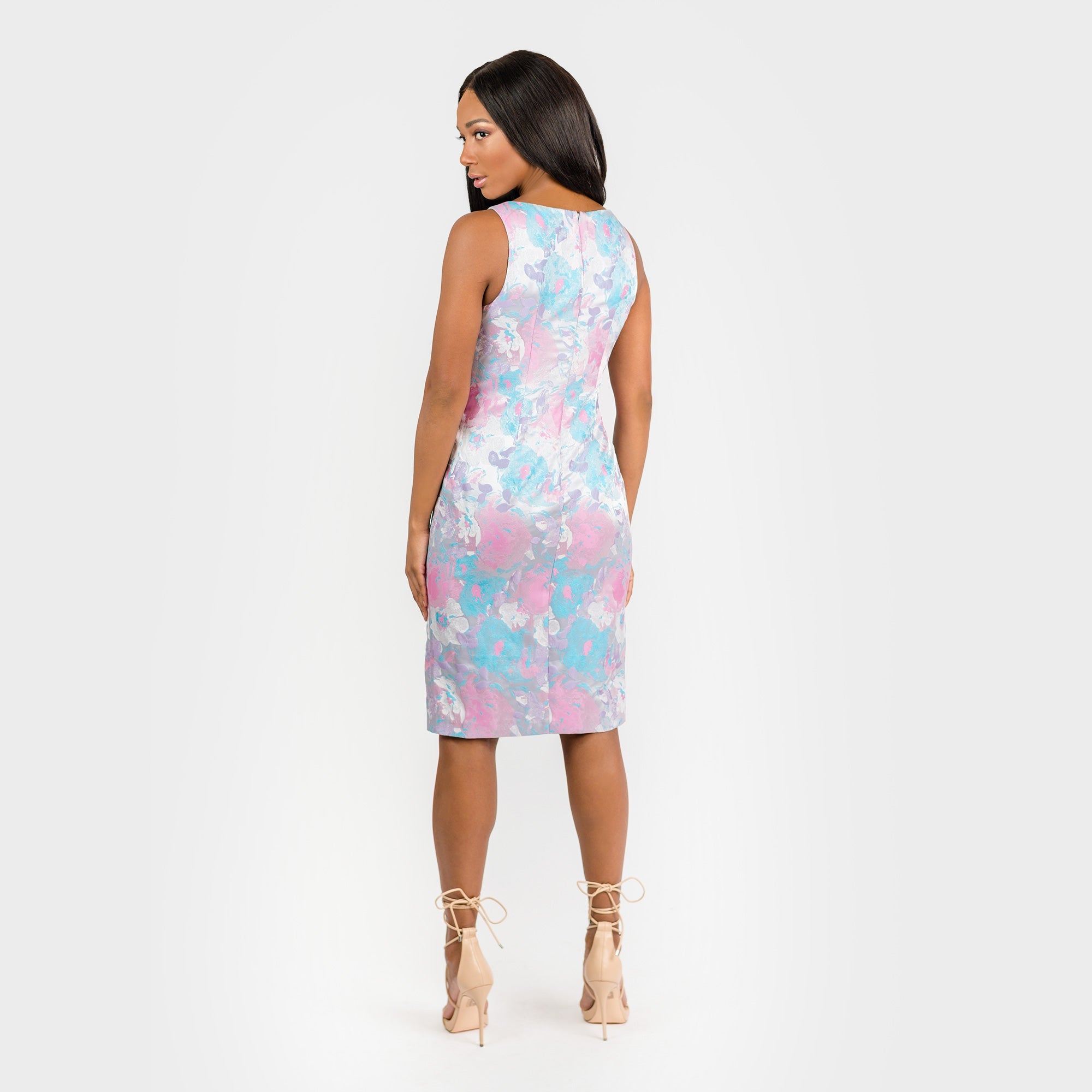 The Sleeveless Sheath Classic - MaraFormigone