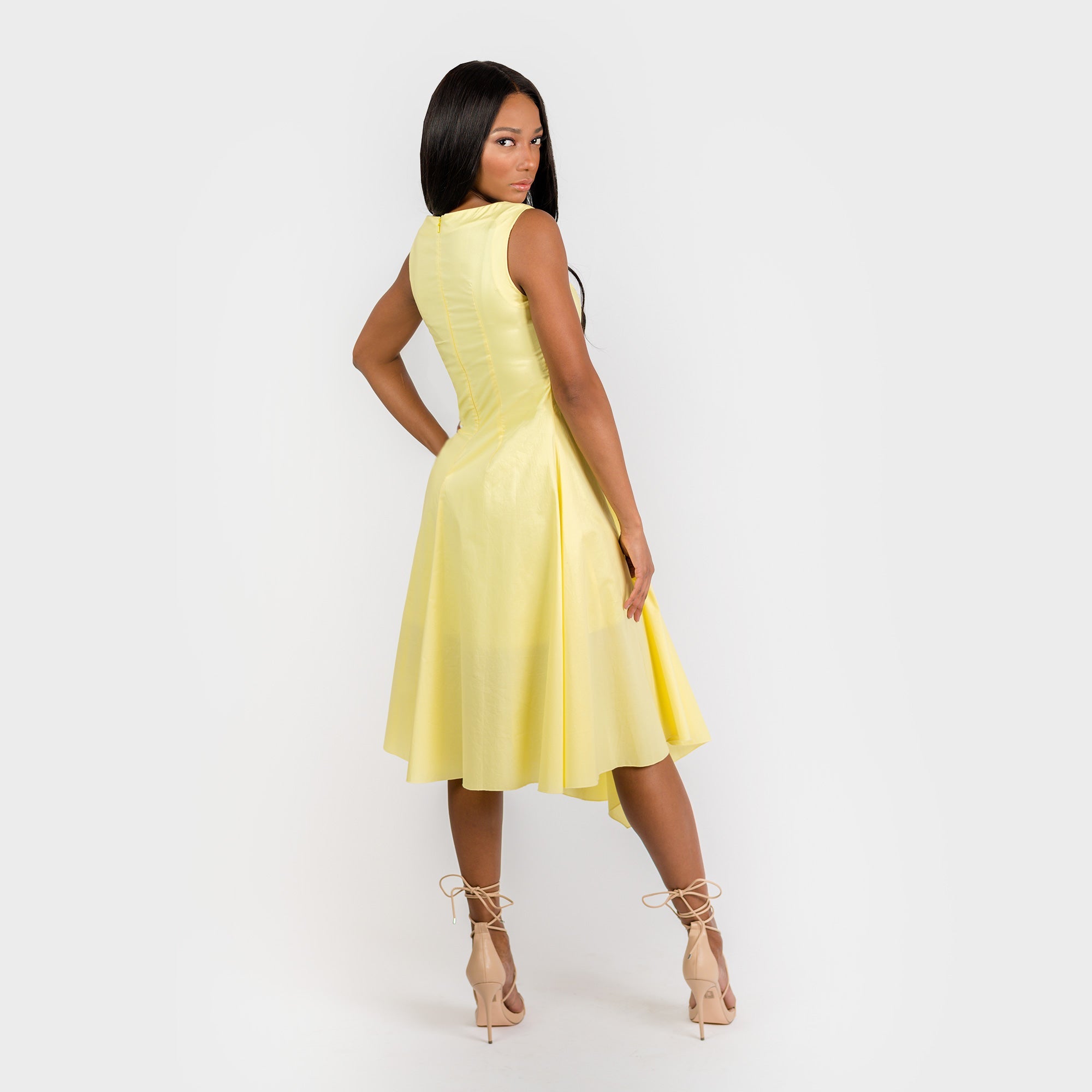 El clásico asimétrico acampanado de línea A