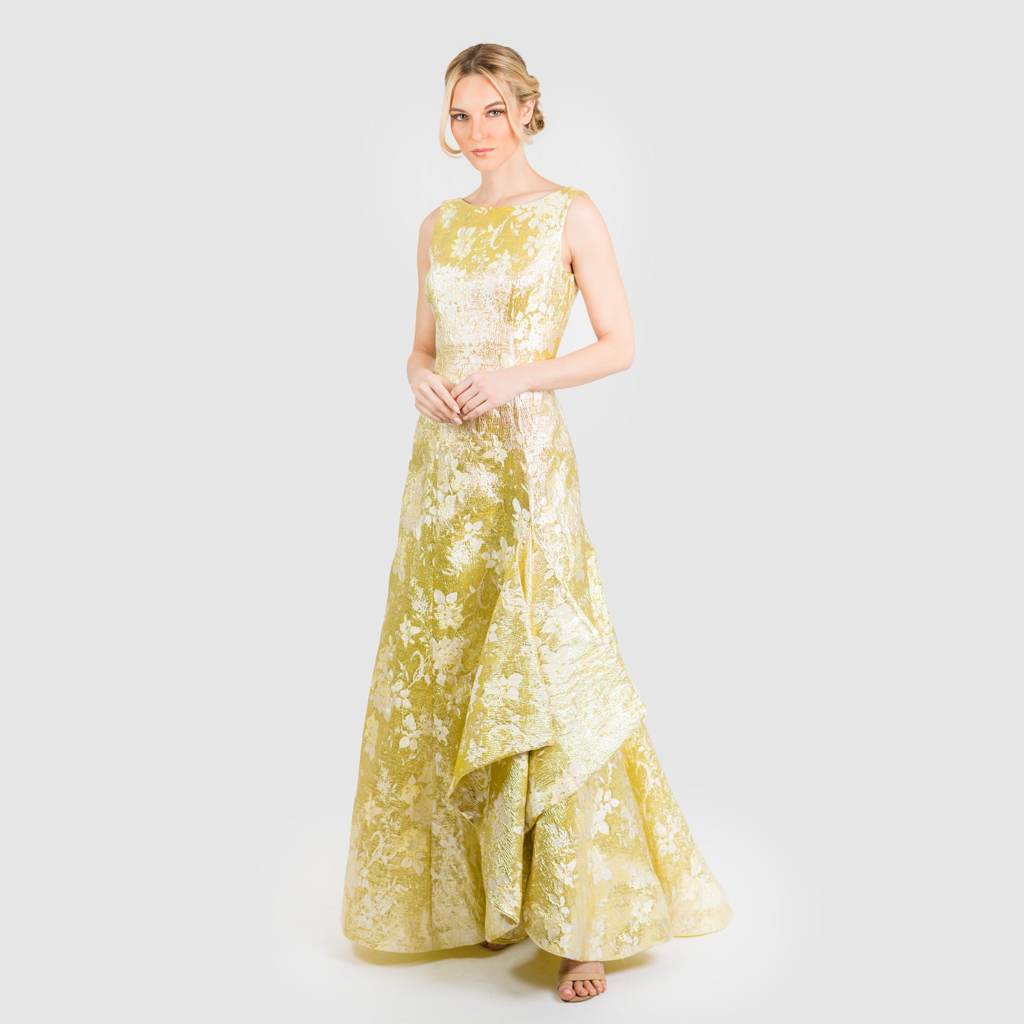 The Sleeveless Side Bottom Flounce Gown Classic - MaraFormigone
