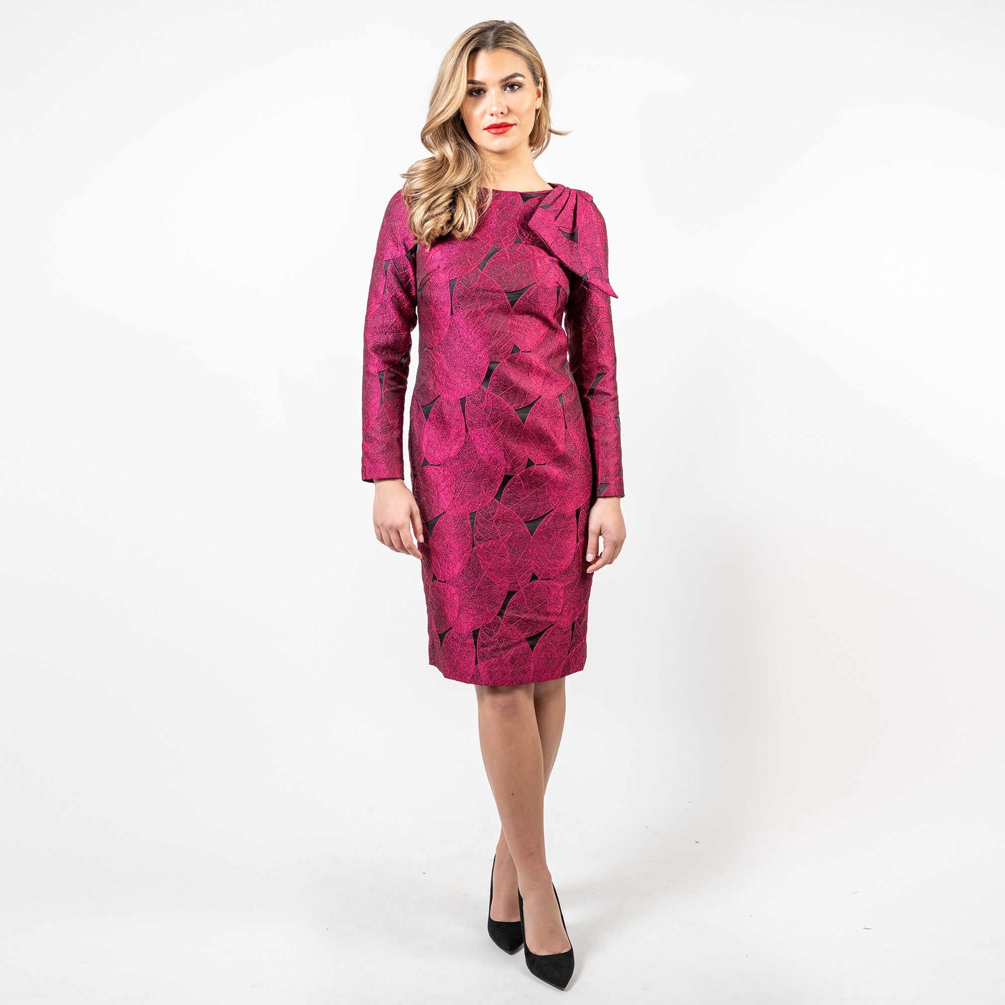 The Asymmetric Shoulder Bow Sheath Classic - MaraFormigone