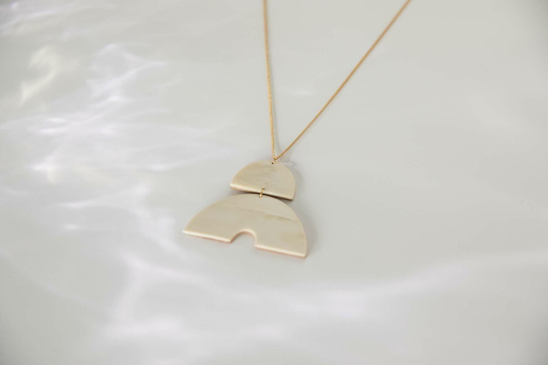 Arc Pendant Necklace in Bone.