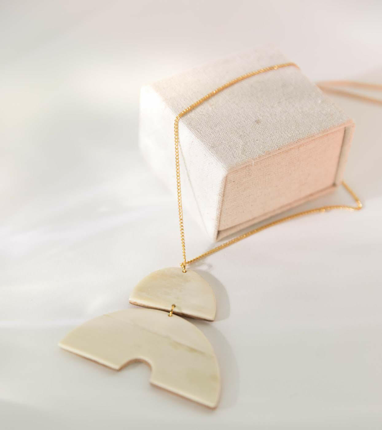 Arc Pendant Necklace in Bone.