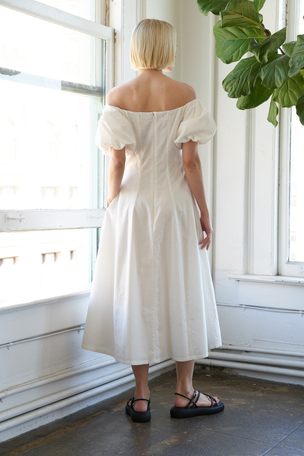 VESTIDO MIDI TEJIDO PROTEGIENDO MI PAZ