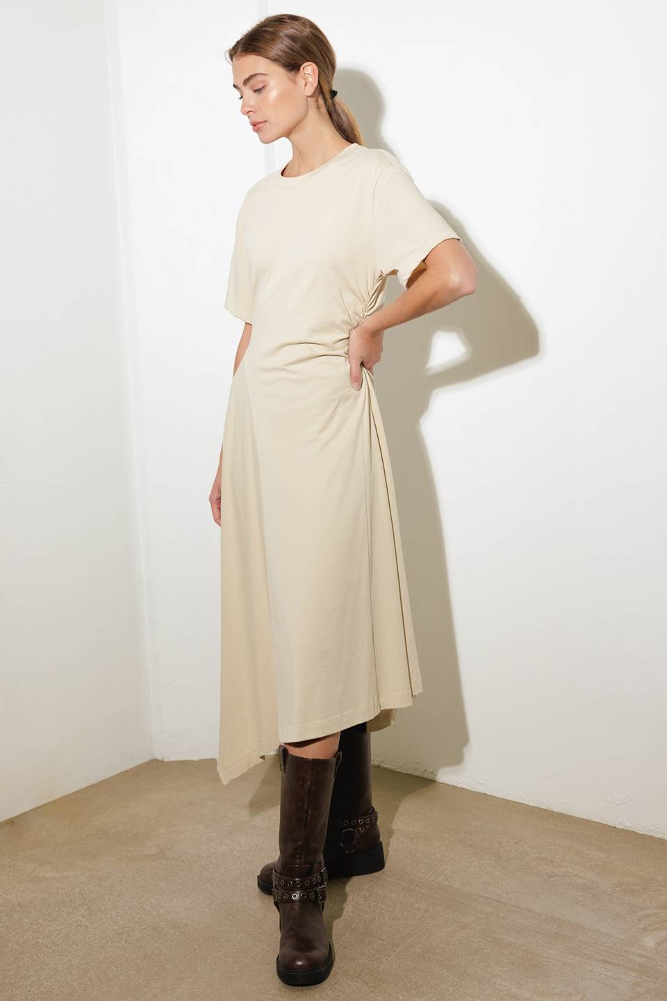 VESTIDO MIDI DE PUNTO RIGHT ON CUE