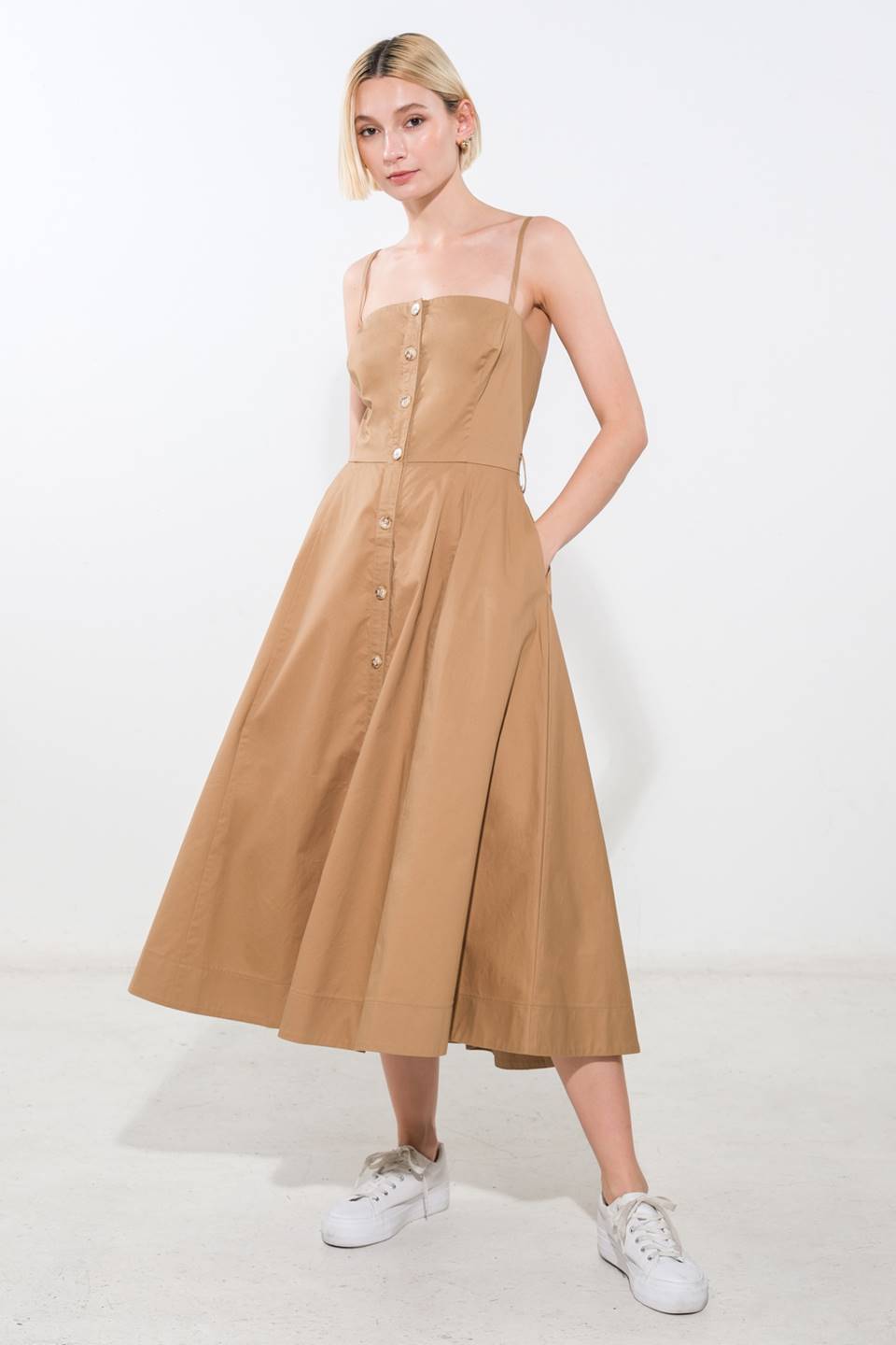 VESTIDO MIDI TEJIDO: PRUEBA DE PERFECCIÓN