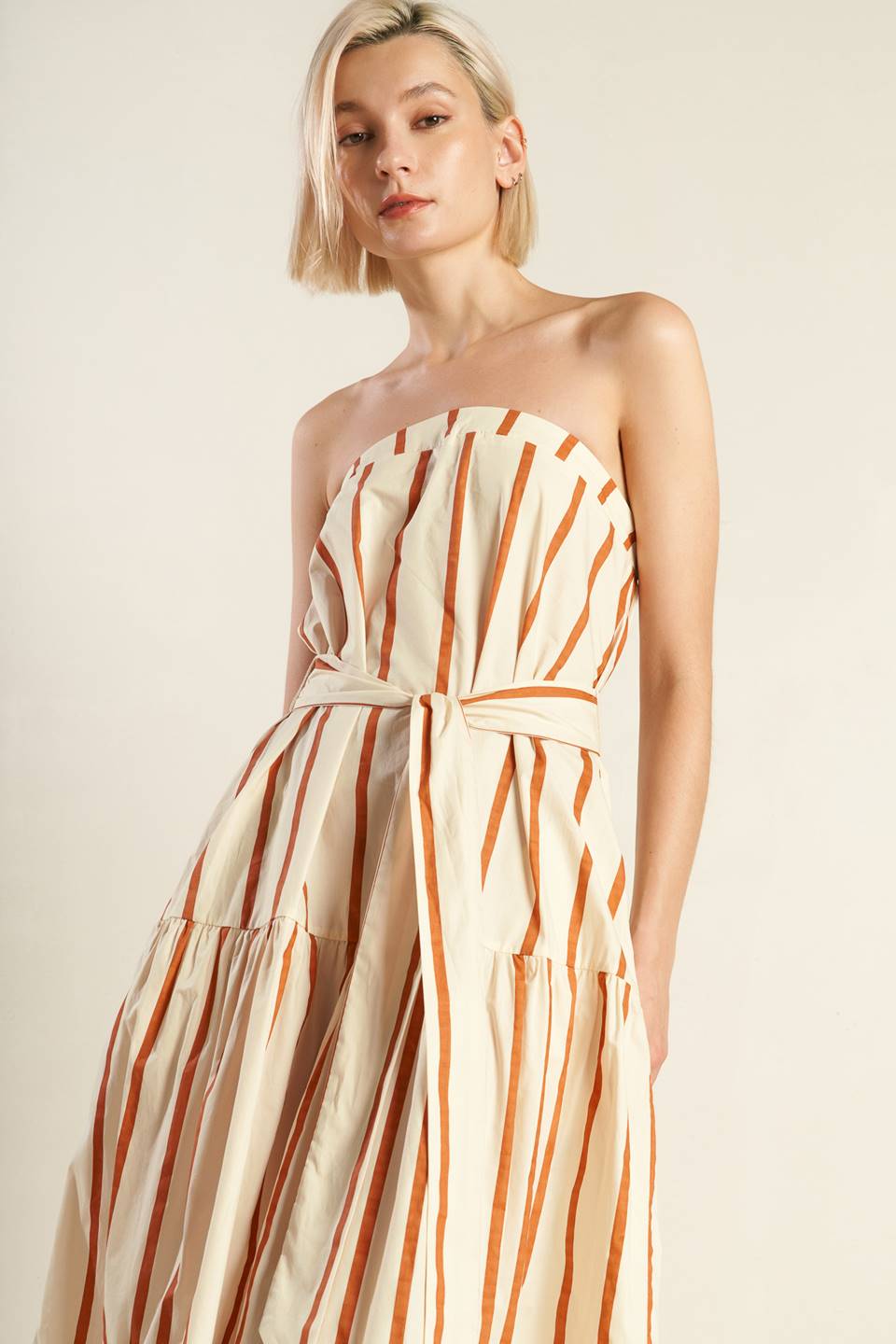 VESTIDO MAXI TEJIDO DULCE REMINISCENCIA