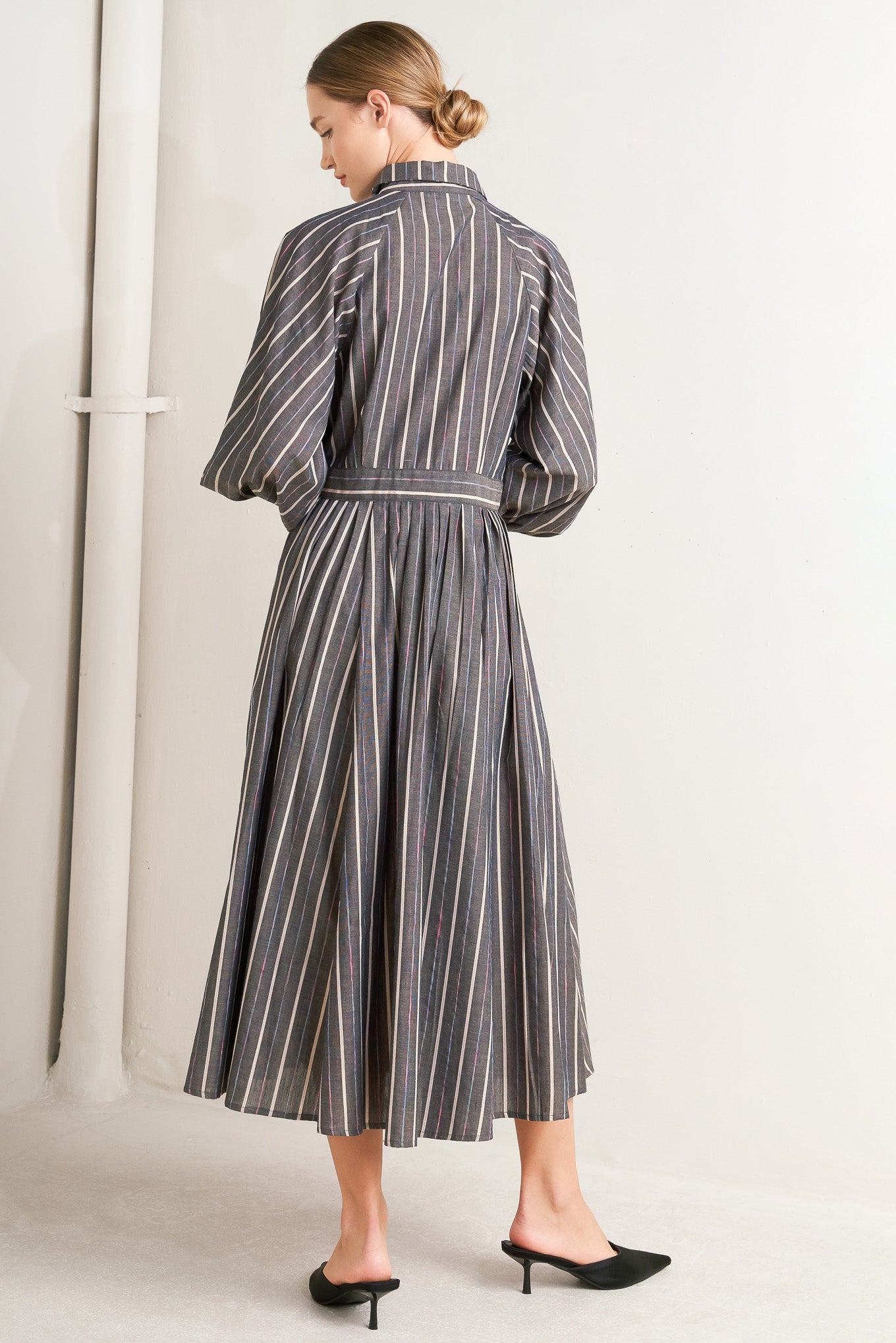 LO QUE SIENTO VESTIDO MIDI TEJIDO