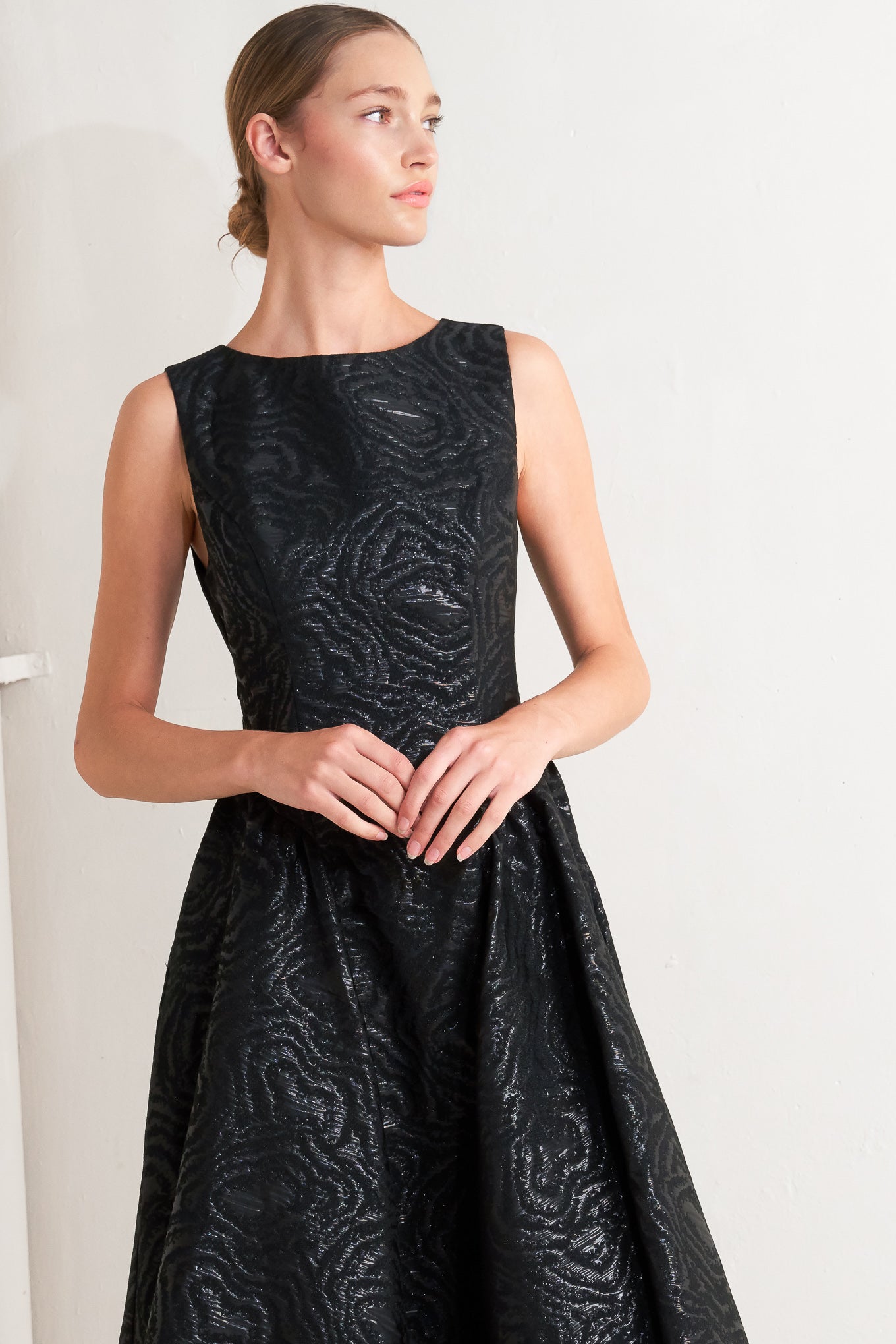 CHECK YOURSELF BLACK WOVEN MIDI DRESS - MaraFormigone