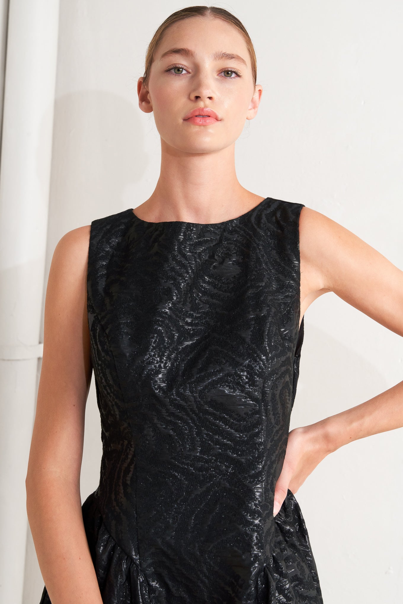 CHECK YOURSELF BLACK WOVEN MIDI DRESS - MaraFormigone