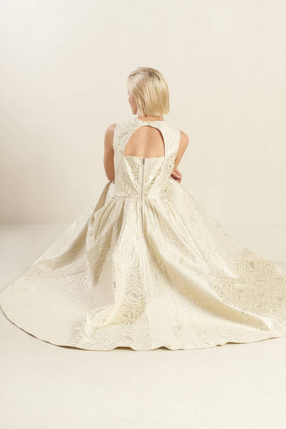 VESTIDO MIDI CHAMPAGNE TECIDO, CONFIRA SUA QUALIDADE