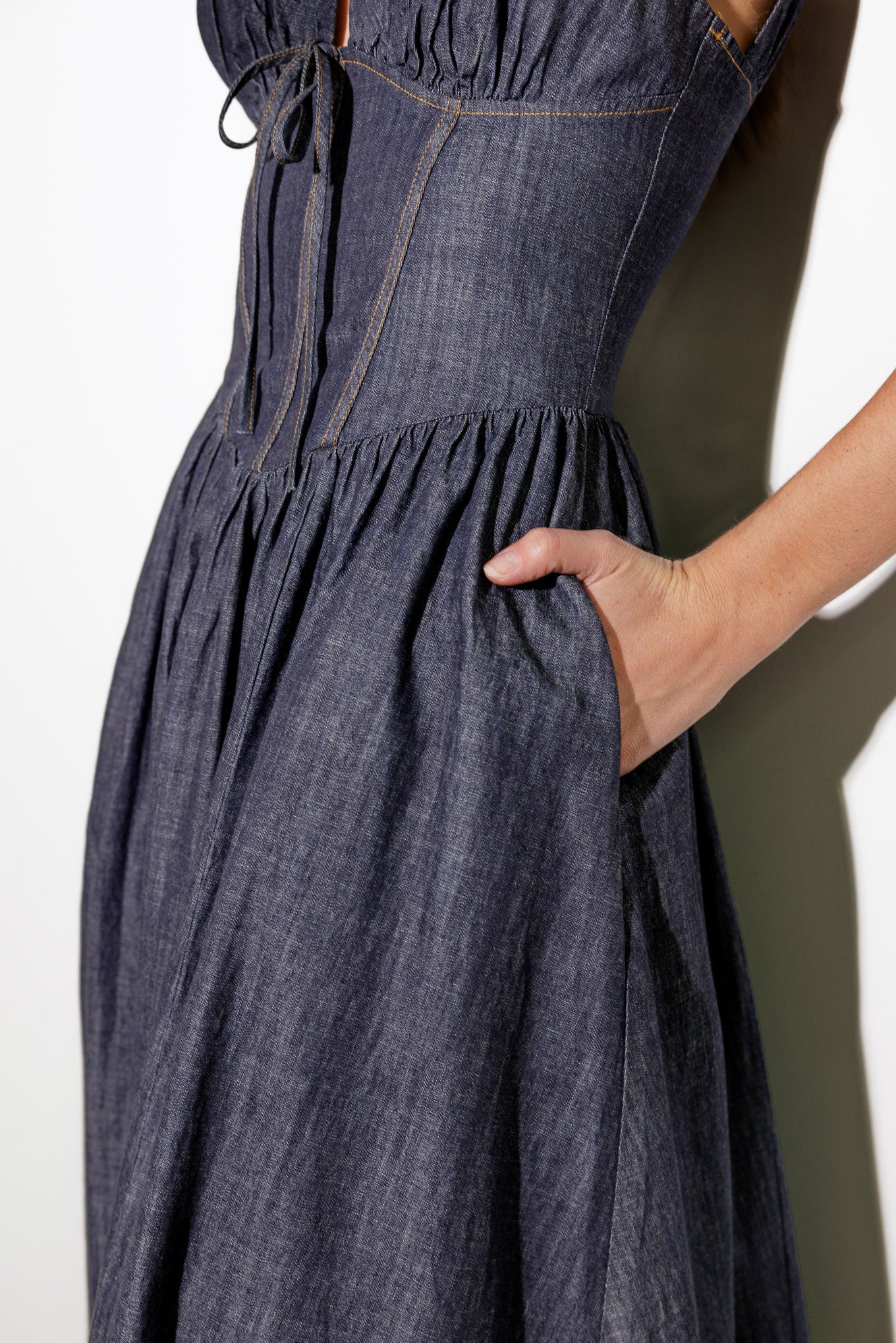 RUSTIC DREAM WOVEN MIDI DRESS - MaraFormigone