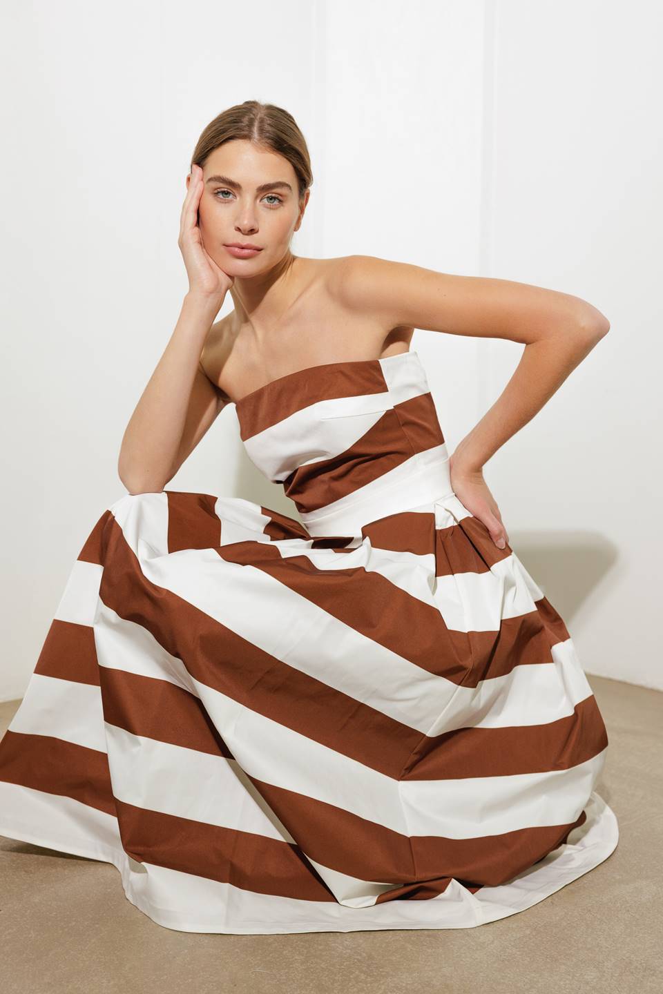 EVERYDAY HUSTLE RUST WOVEN MIDI DRESS - MaraFormigone