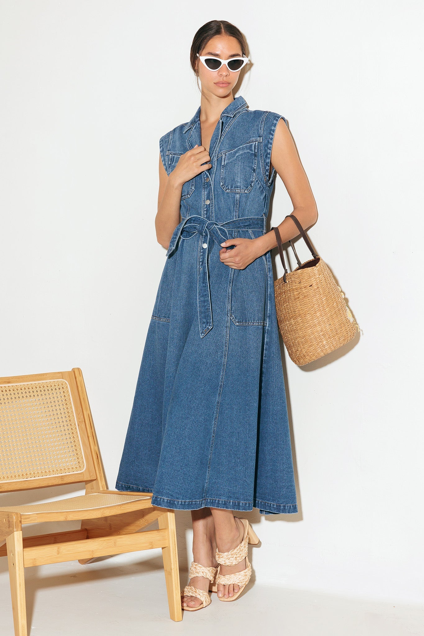 LIGHT CODE MEDIUM DENIM MIDI DRESS - MaraFormigone