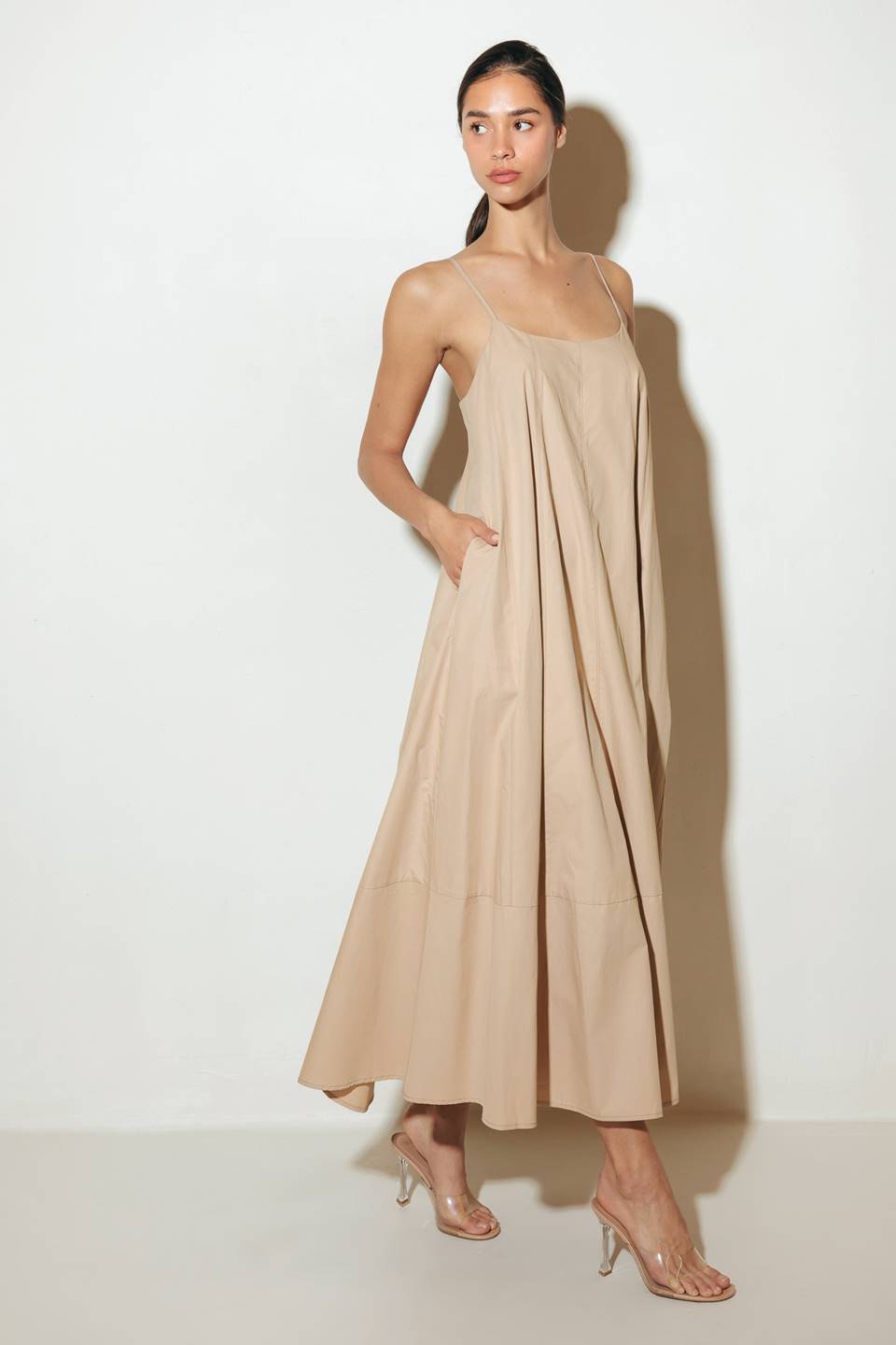 VESTIDO MIDI TENDIDO DAISY LANE EM TECIDO