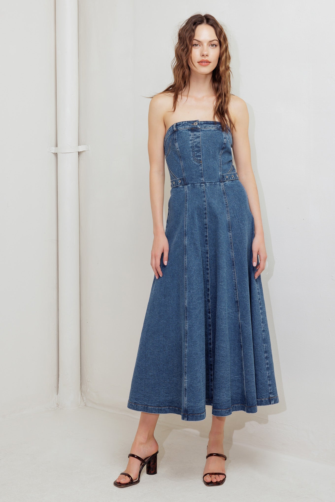 MIDNIGHT STRUCTURE DENIM MIDI DRESS - MaraFormigone