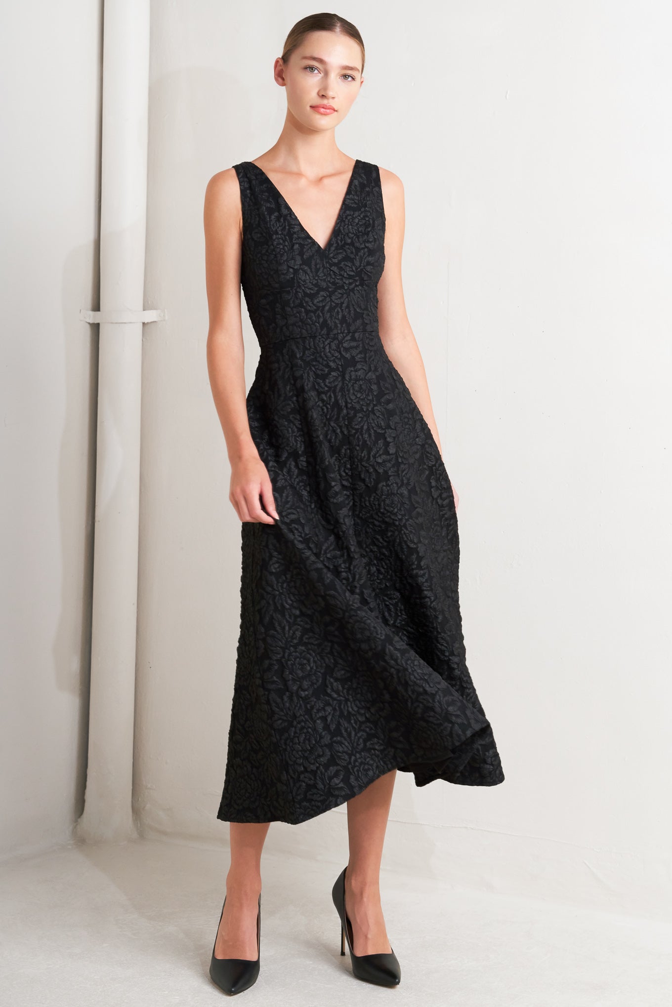 FEMME FATALE JACQUARD WOVEN MIDI DRESS - MaraFormigone