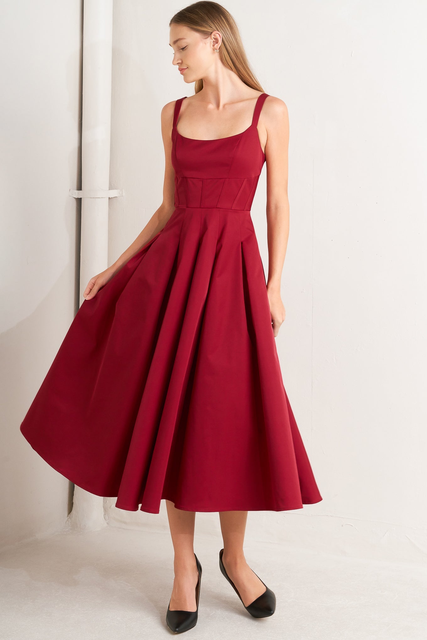 CRIMSON TWIRL WOVEN MIDI DRESS - MaraFormigone