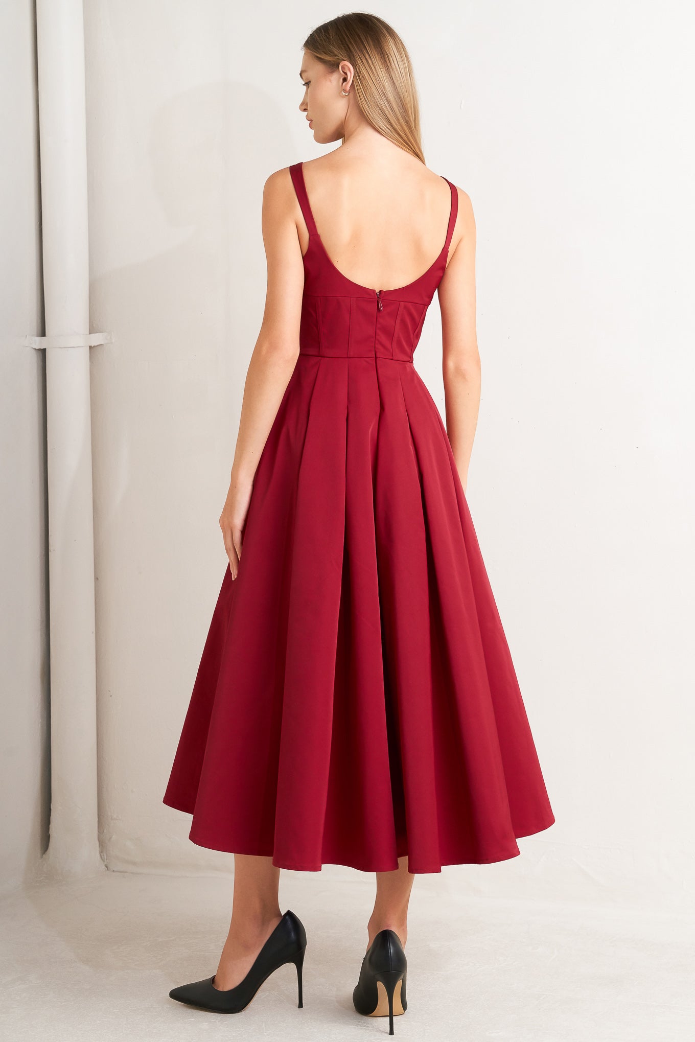 CRIMSON TWIRL WOVEN MIDI DRESS - MaraFormigone