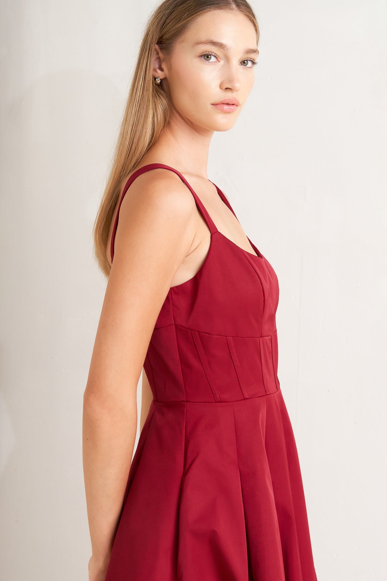 CRIMSON TWIRL WOVEN MIDI DRESS - MaraFormigone
