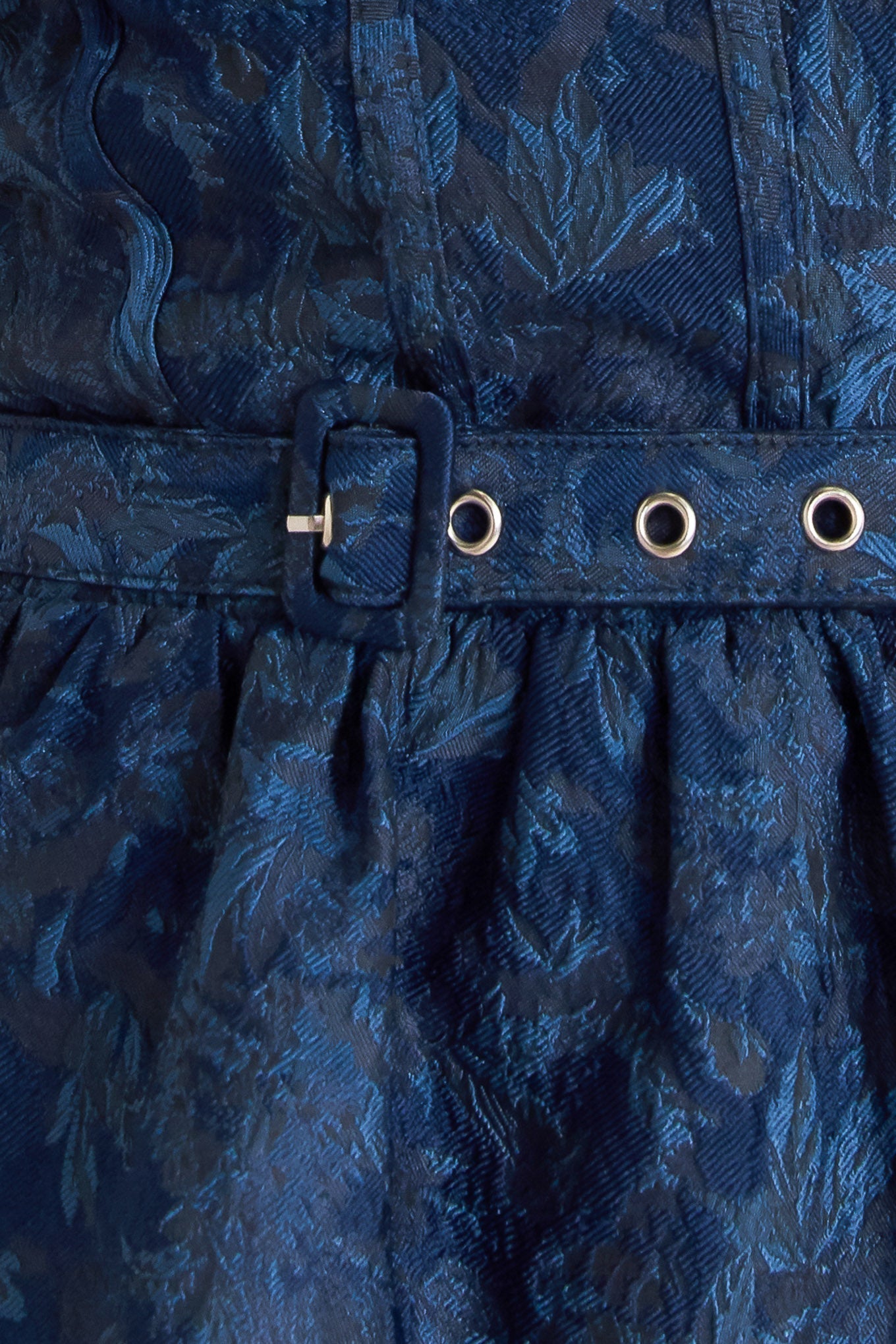 Vestido curto em jacquard tecido azul marinho estilo romance